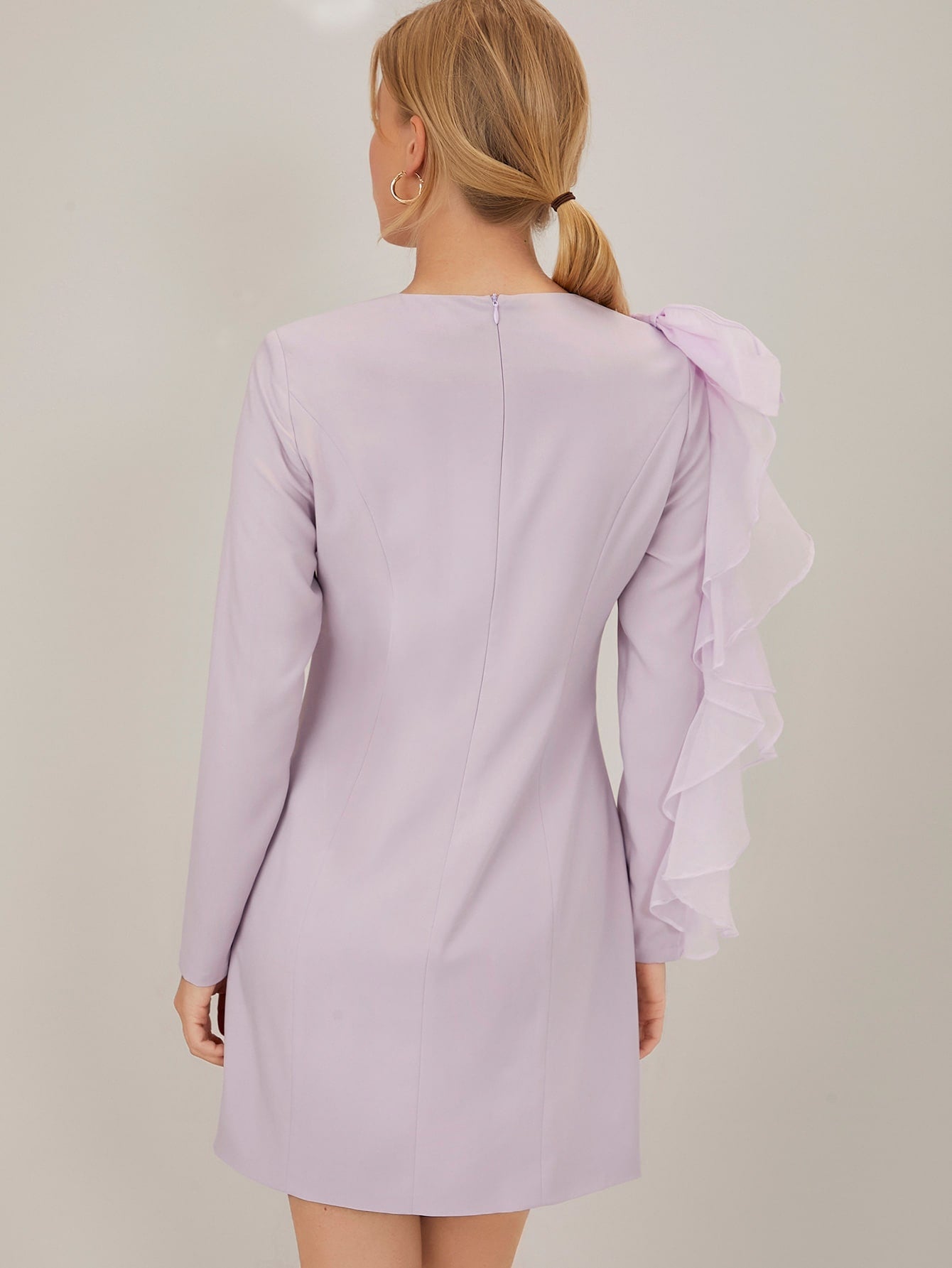 FITTED BIG BOW RUFFLE DRESS