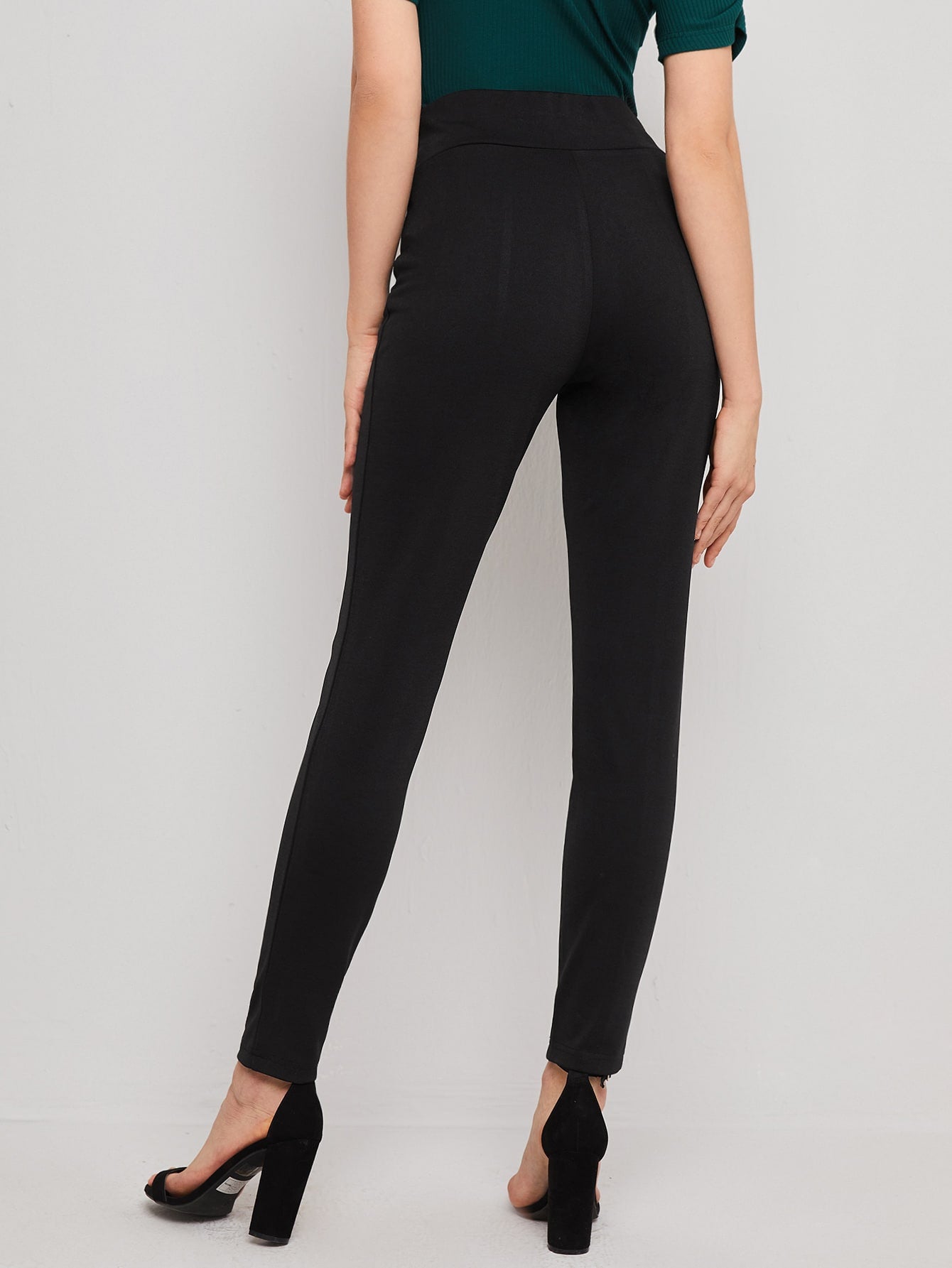 Chain Detail Pants