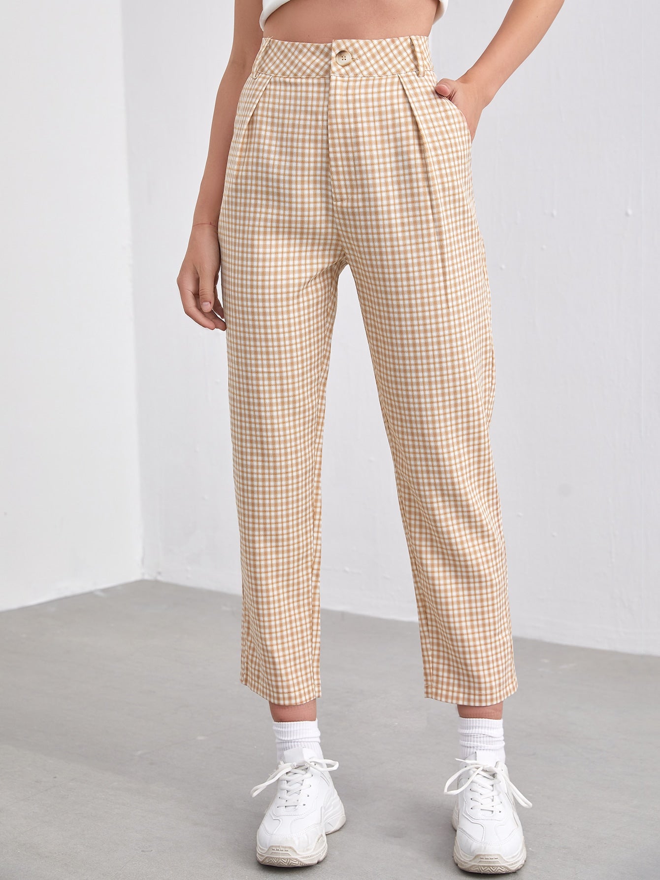 Women Pants Producer