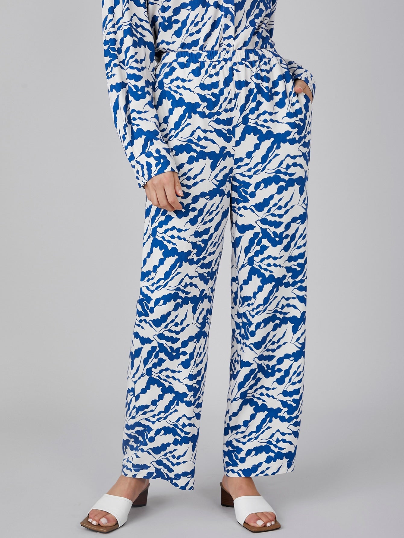 Women's Clothing Manufacturing Companies