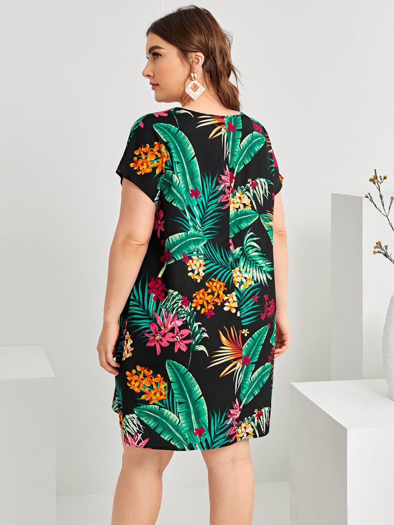 Plus Floral & Tropical Print Cut Out Tunic Dress