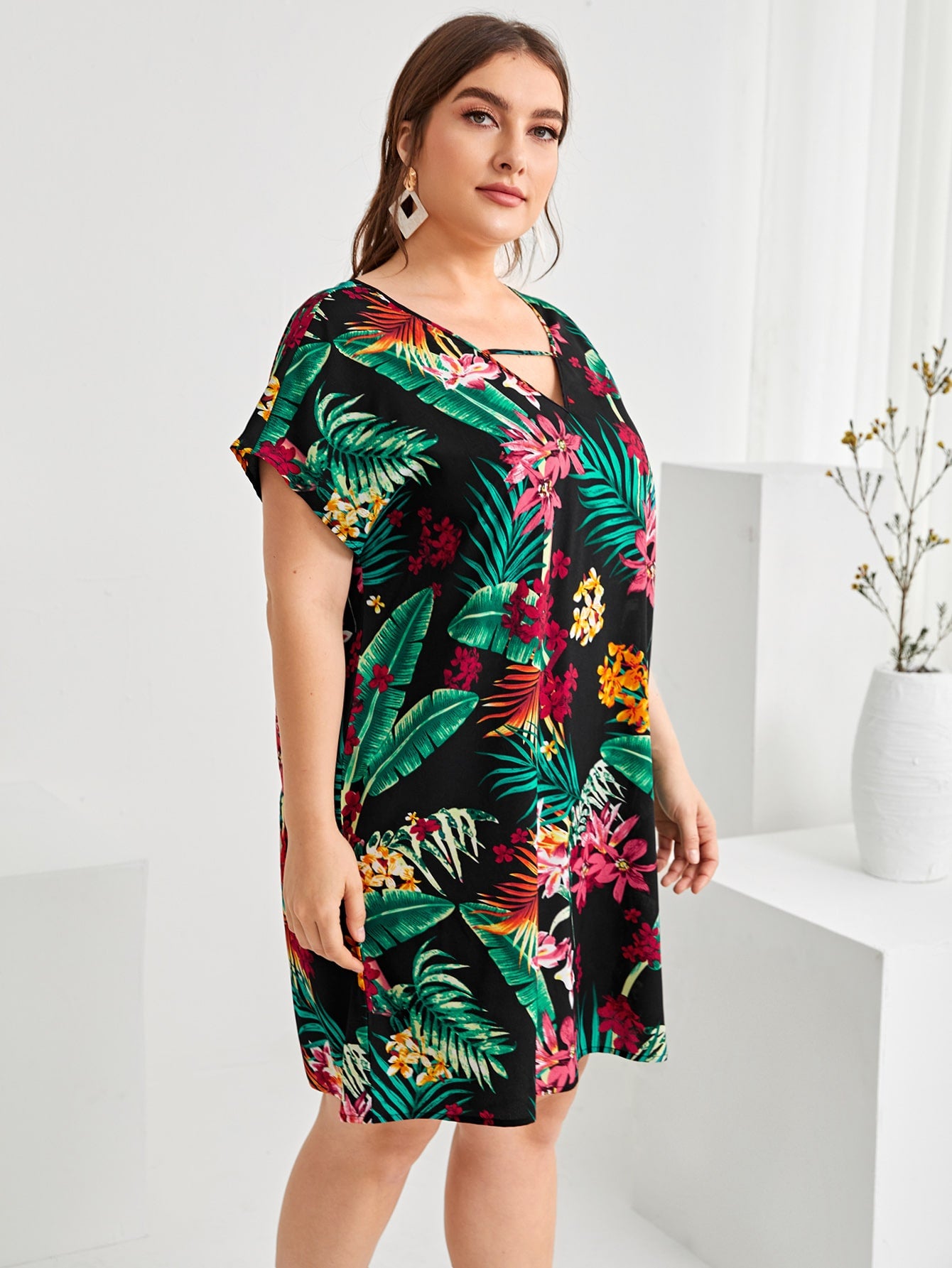 Plus Size Dresses Producers