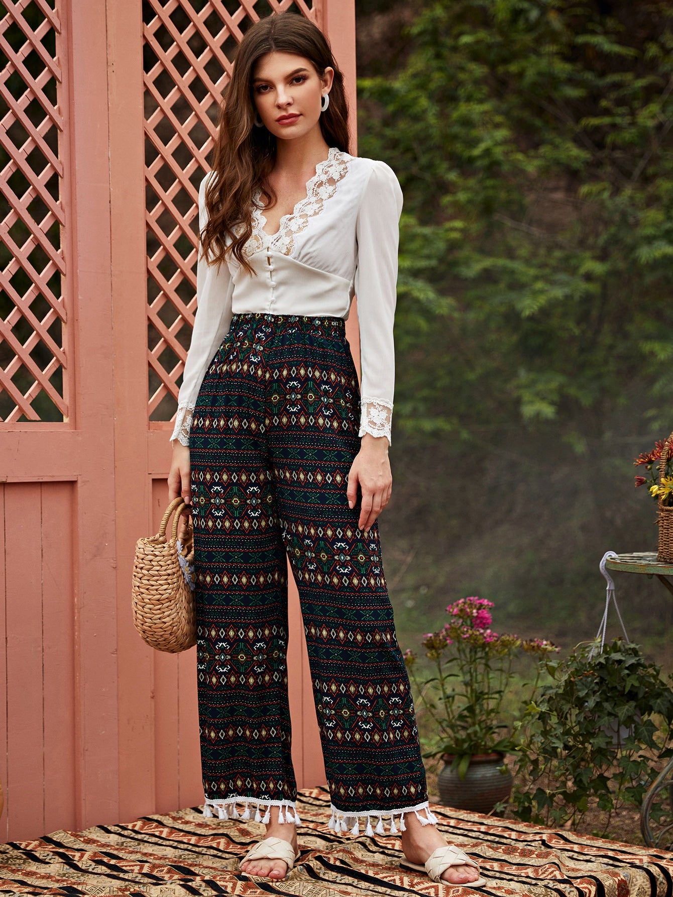 Women Pants Producer