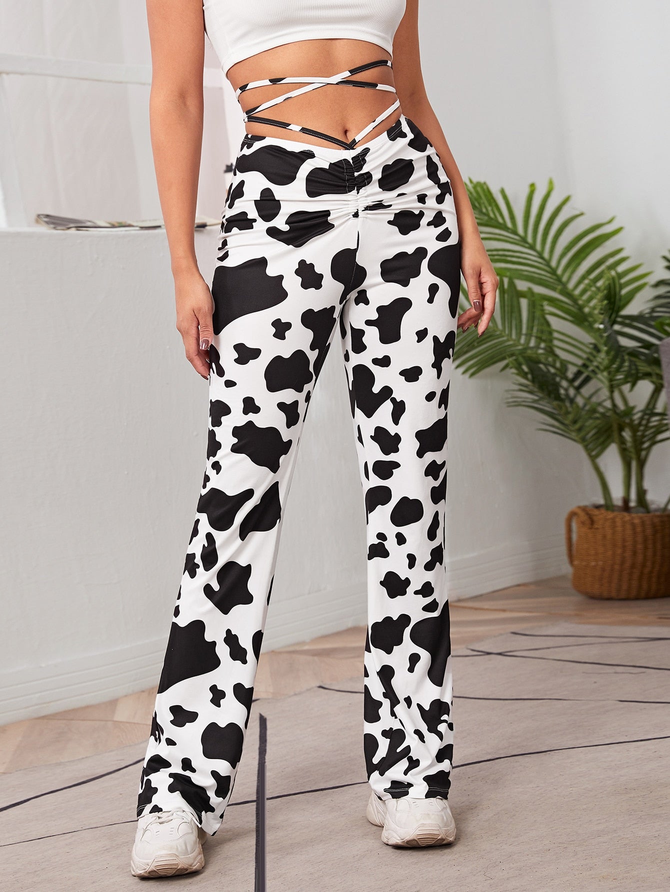 Women Pants Producer