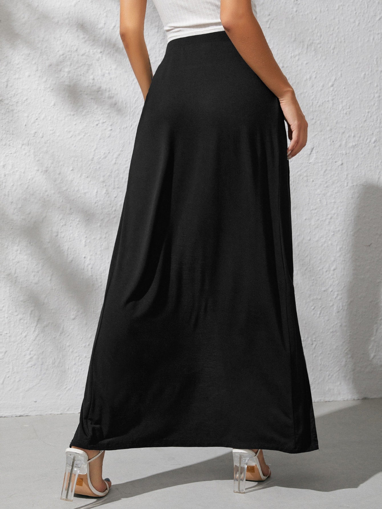 Suzaan Heyns Clothes Supplier