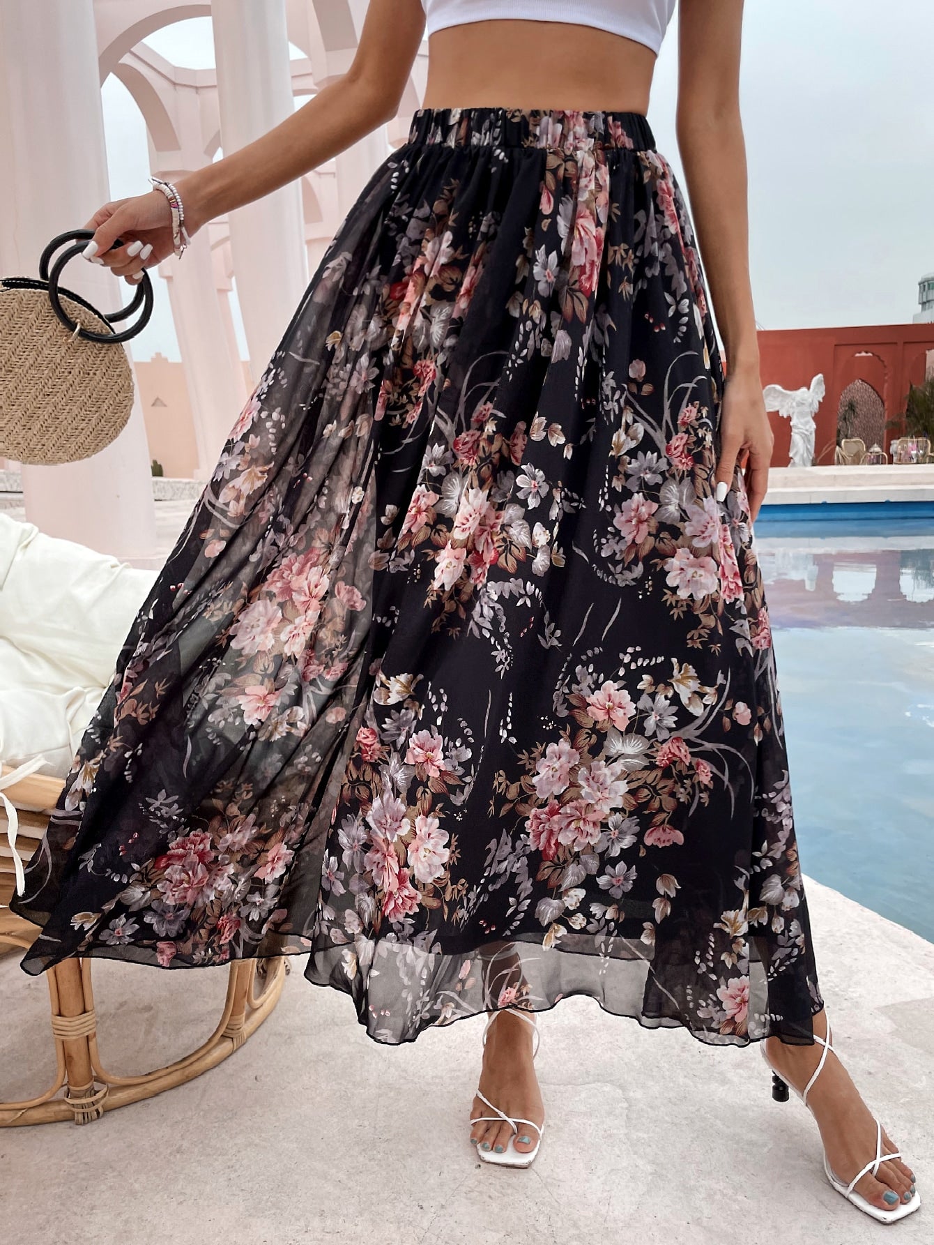 Women Skirts Producers