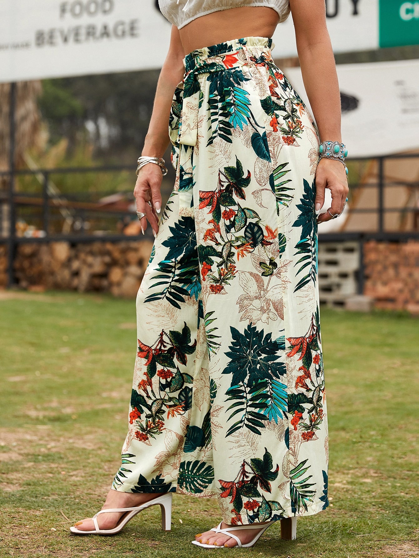 Loza Mal¨¦ombho Clothing Suppliers