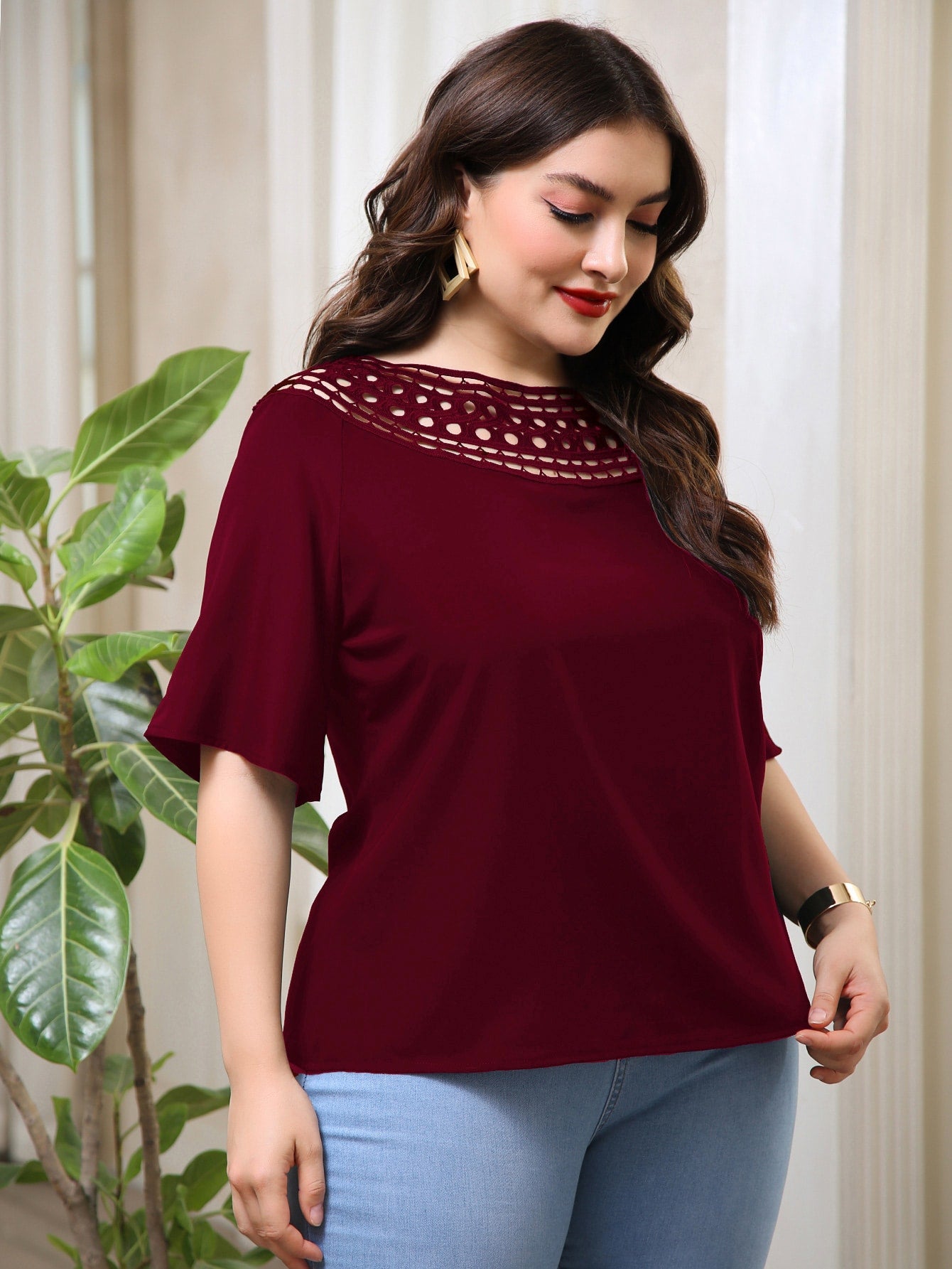 Plus Size Blouses Producer