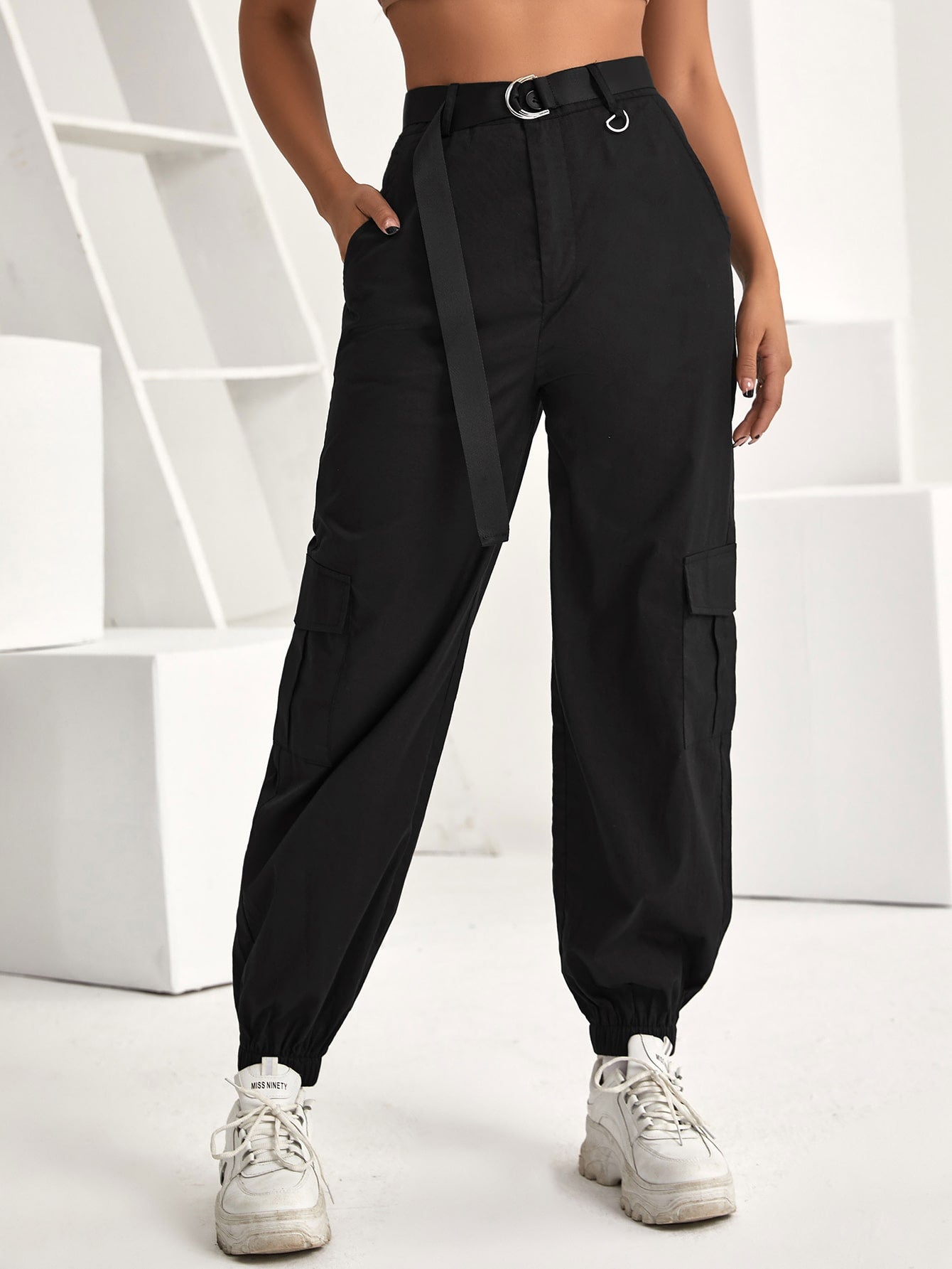 Women Pants Producers