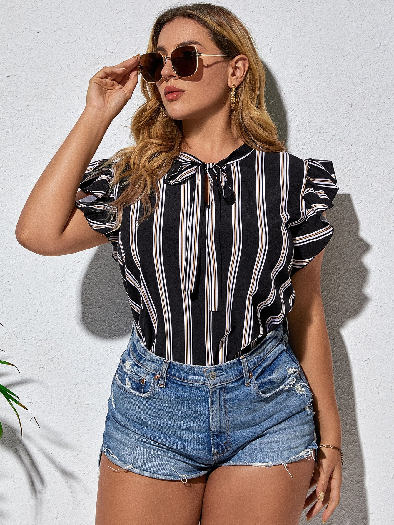 Plus Size Blouses Suppliers