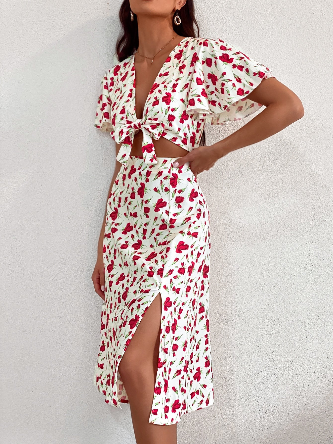 Ladies Suits Suppliers