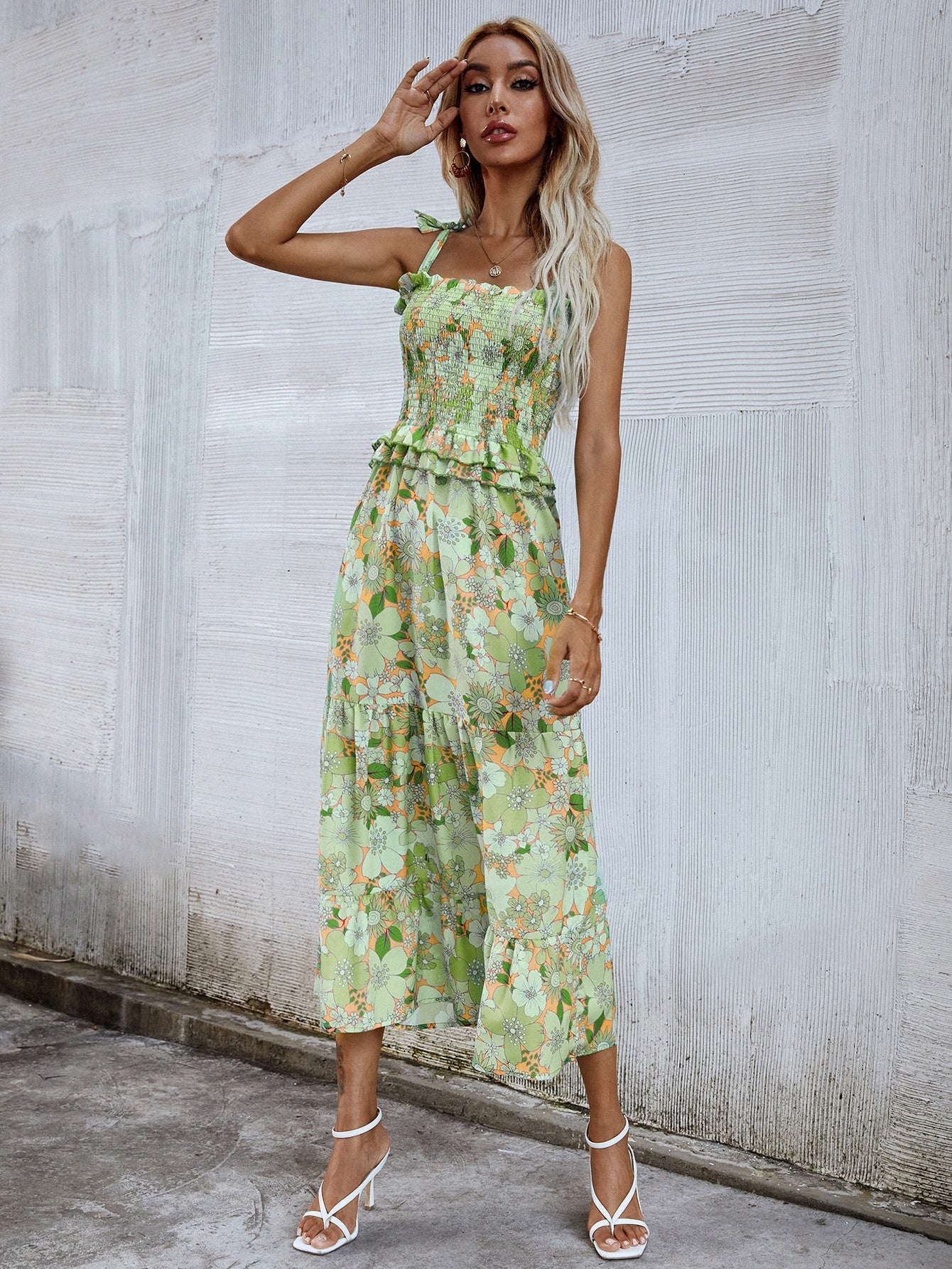 Chichia London Women Clothing Producers