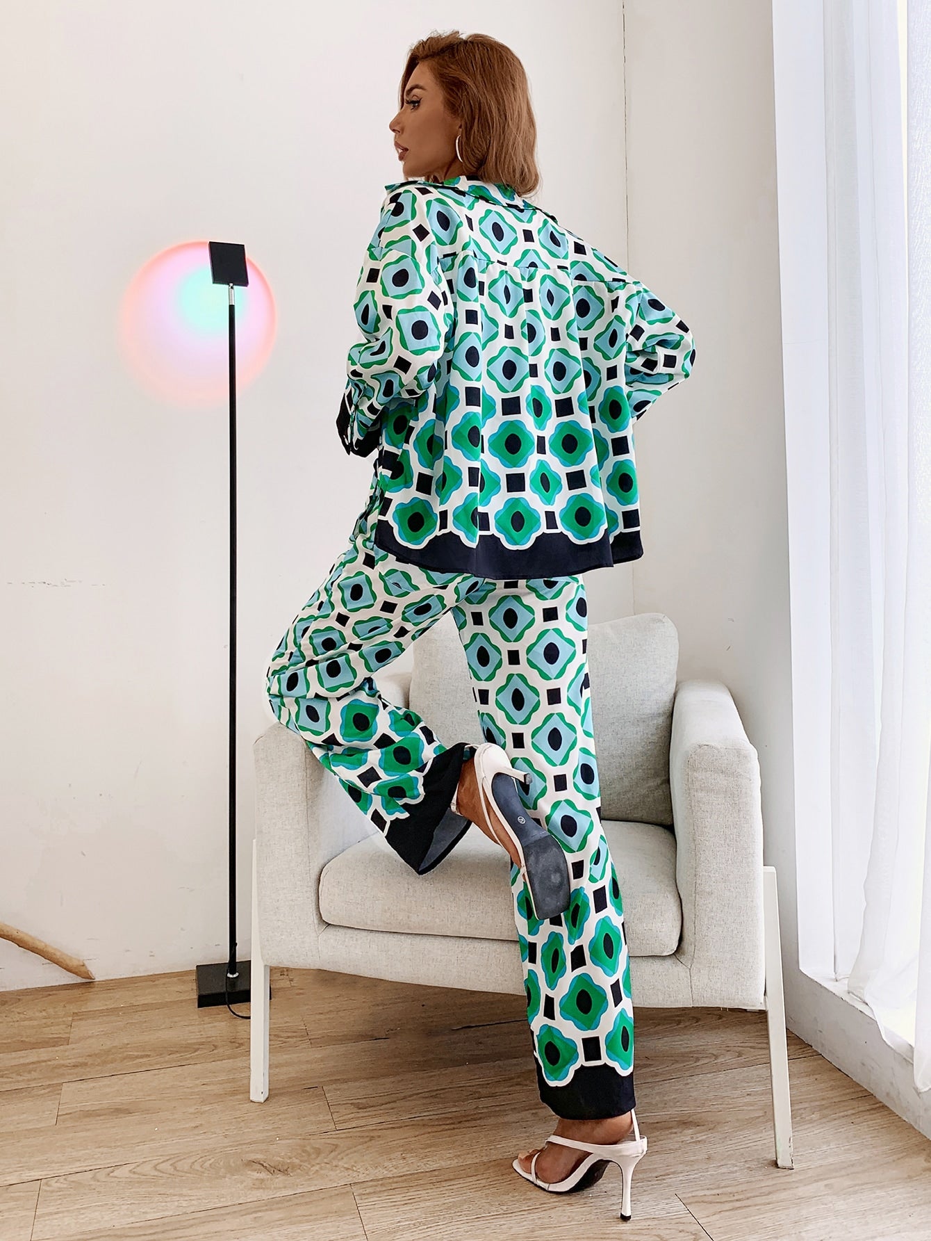 Women Pants Suppliers