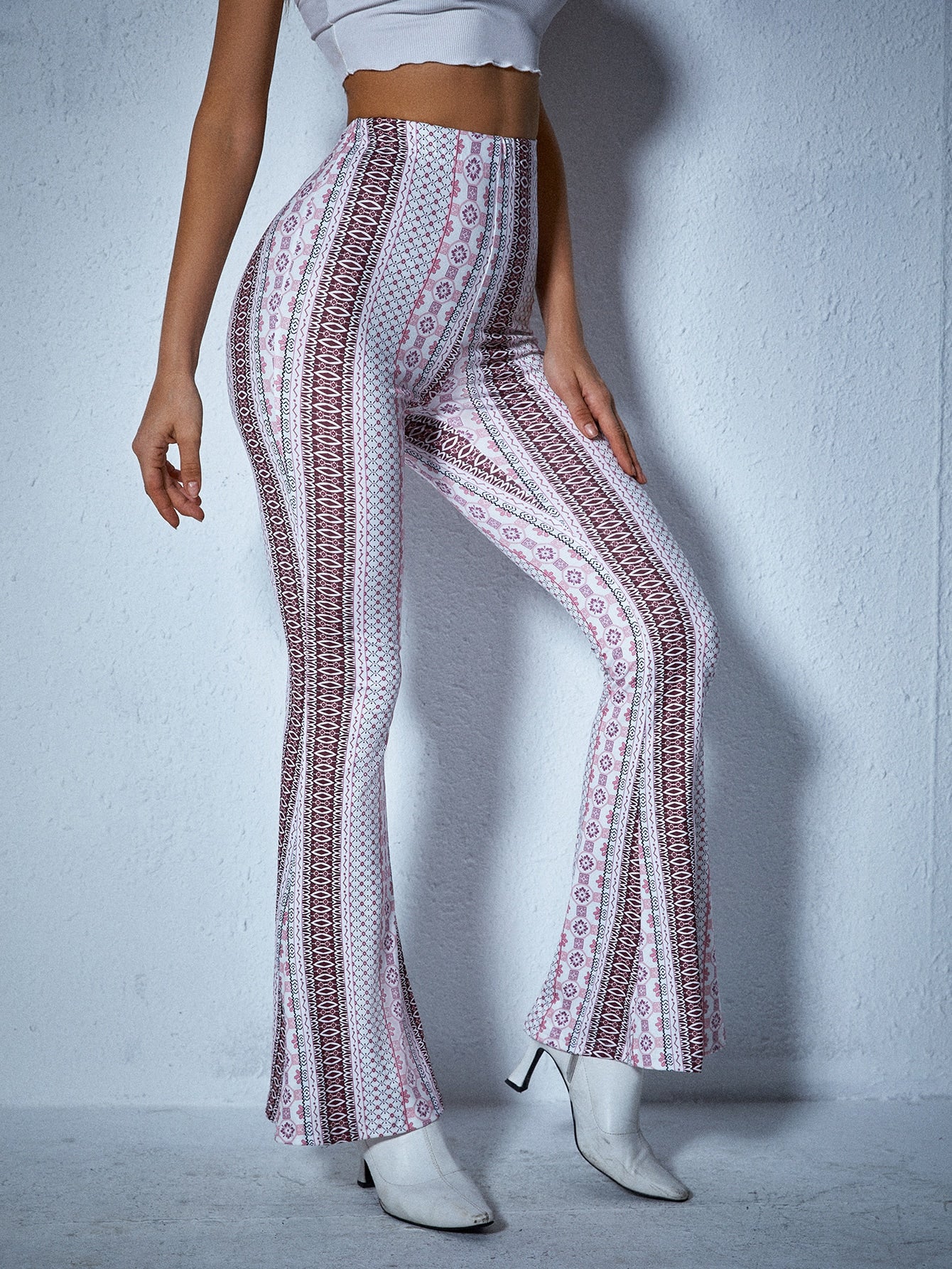 Women Pants Producer
