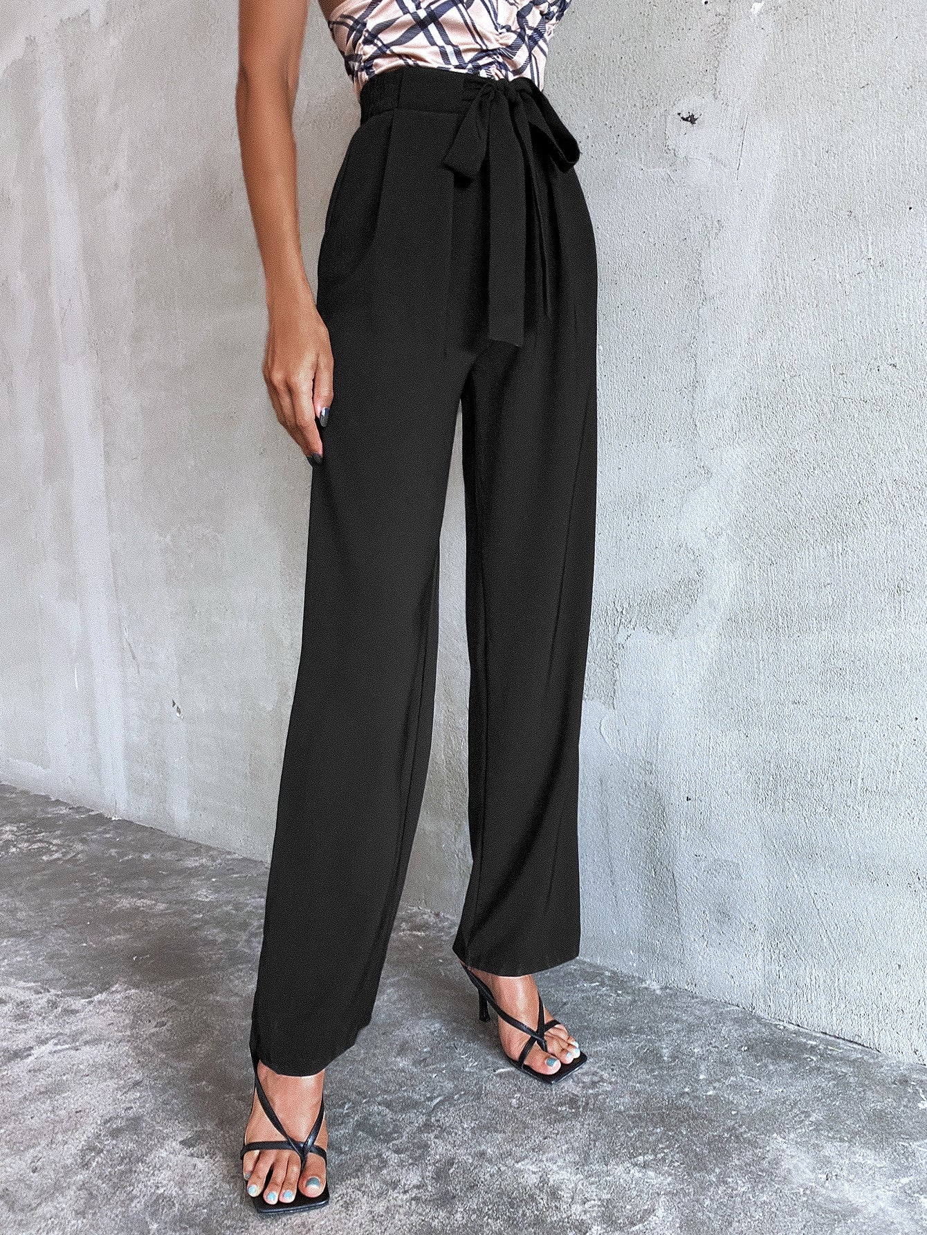 Women Pants Producer