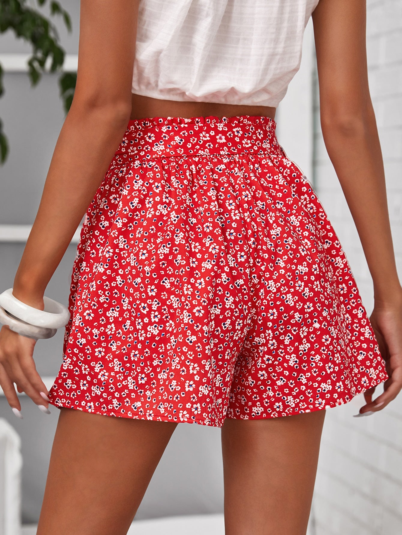 Self Belted Ditsy Floral Shorts