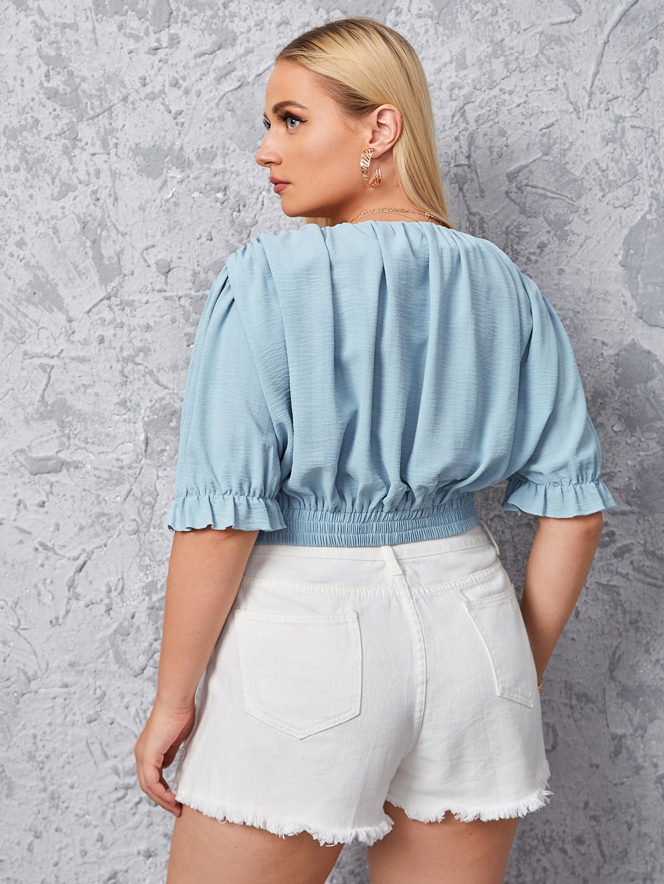 Plus Ruched Flounce Sleeve V-Neck Knot Hem Blouse