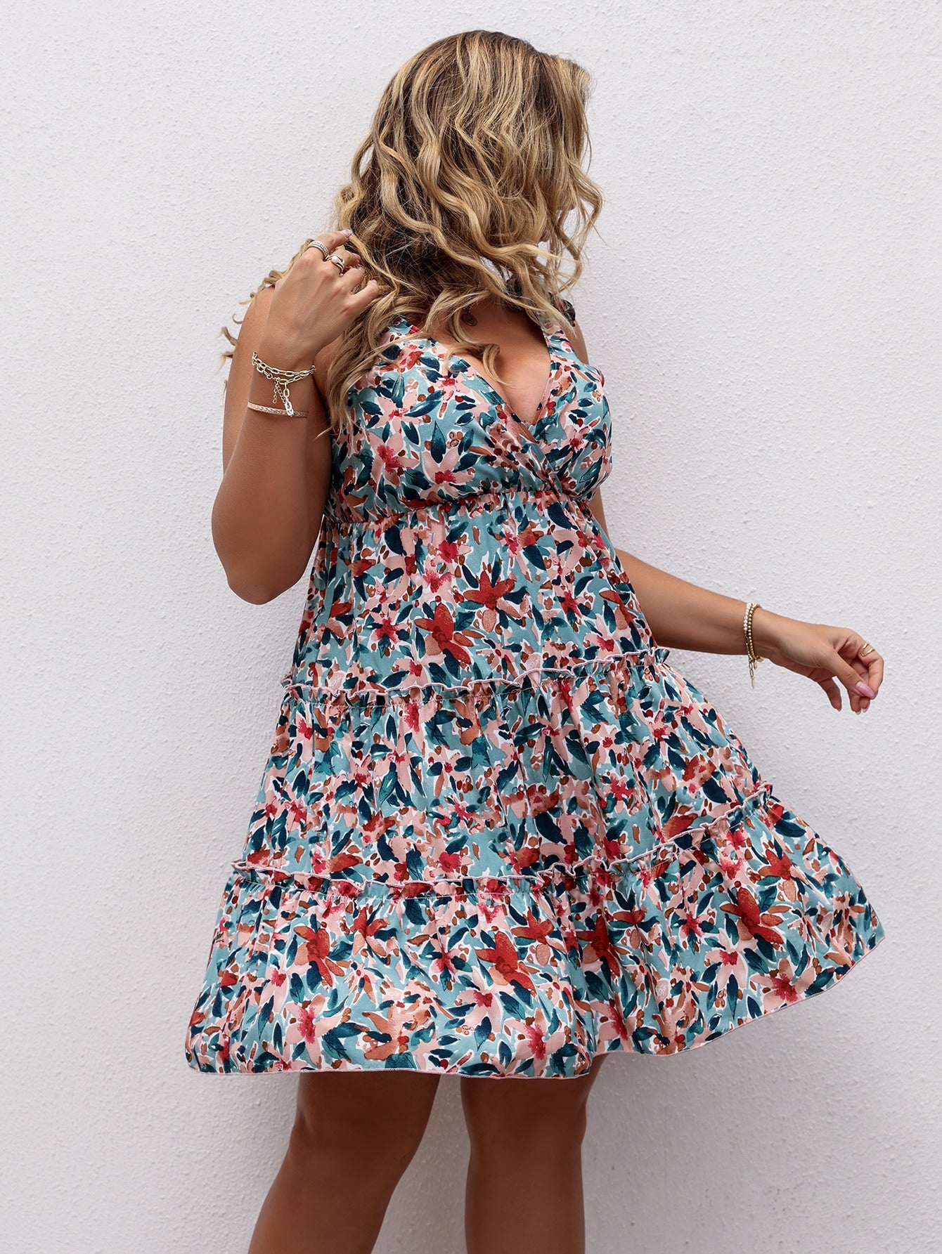 Plus Size Dresses Producers