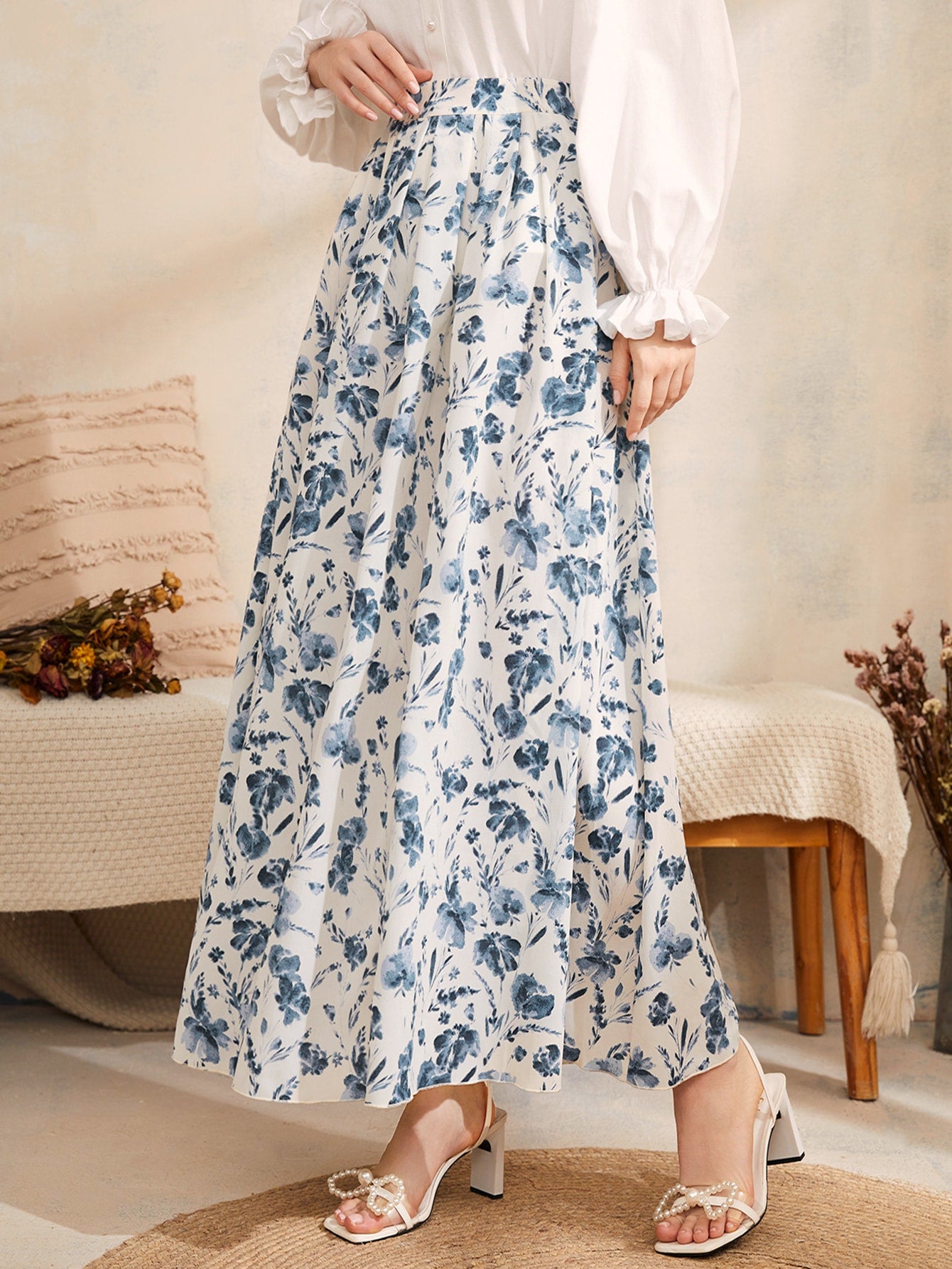 Women Skirts Manufacturers