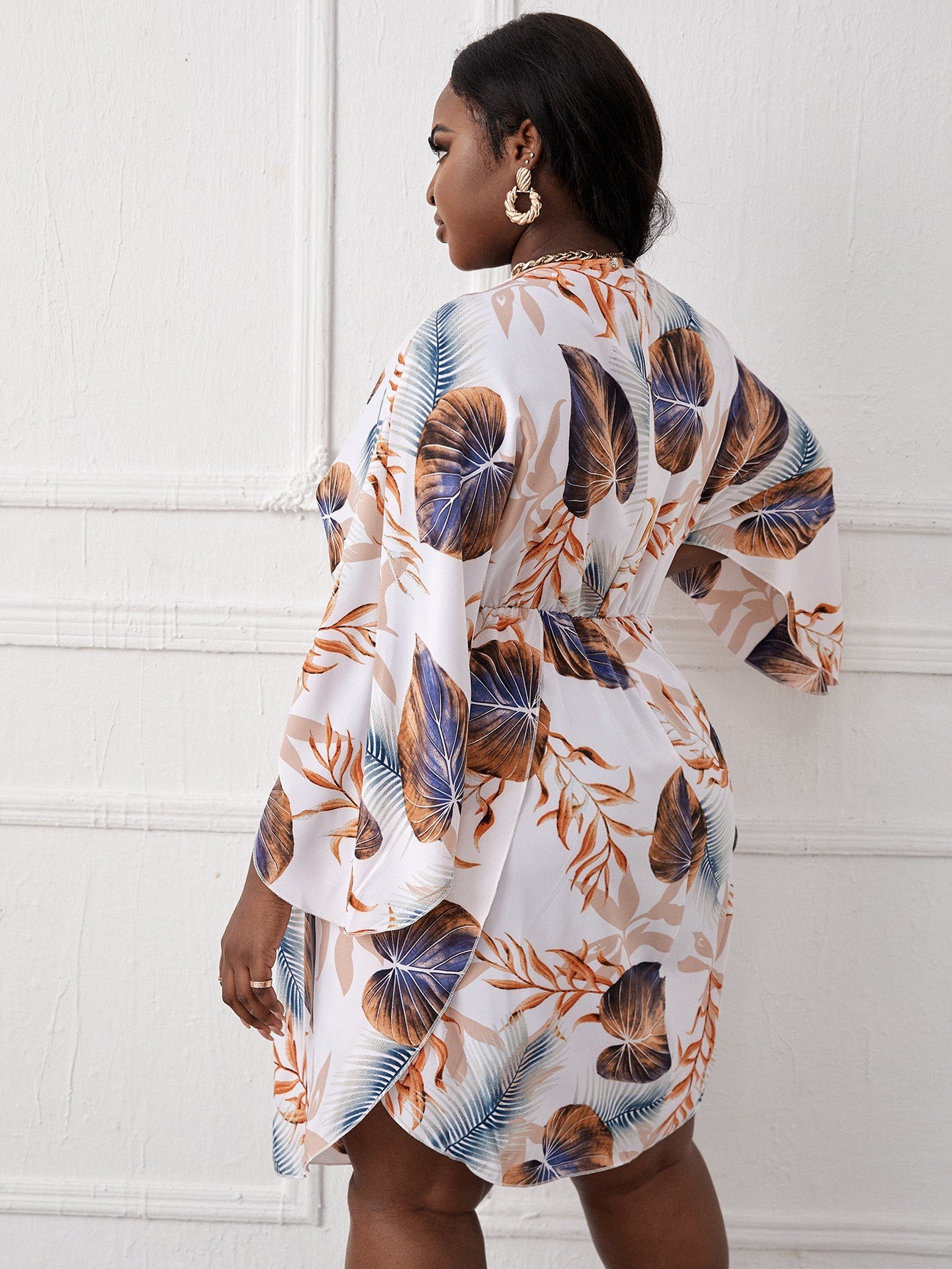 Plus Plants Print Batwing Sleeve Wrap Hem Dress