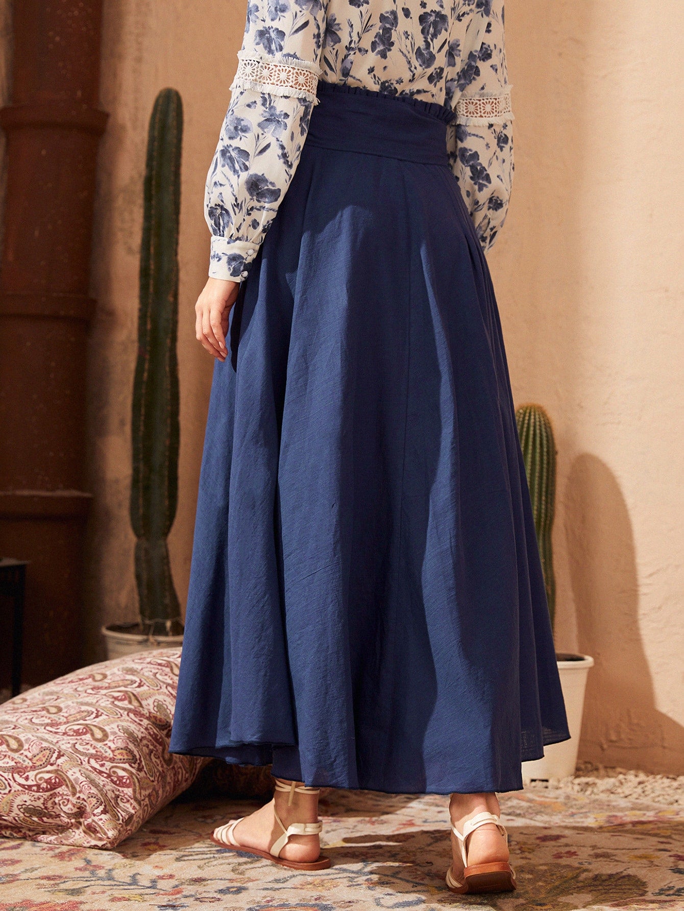 Solid Belted A-line Skirt