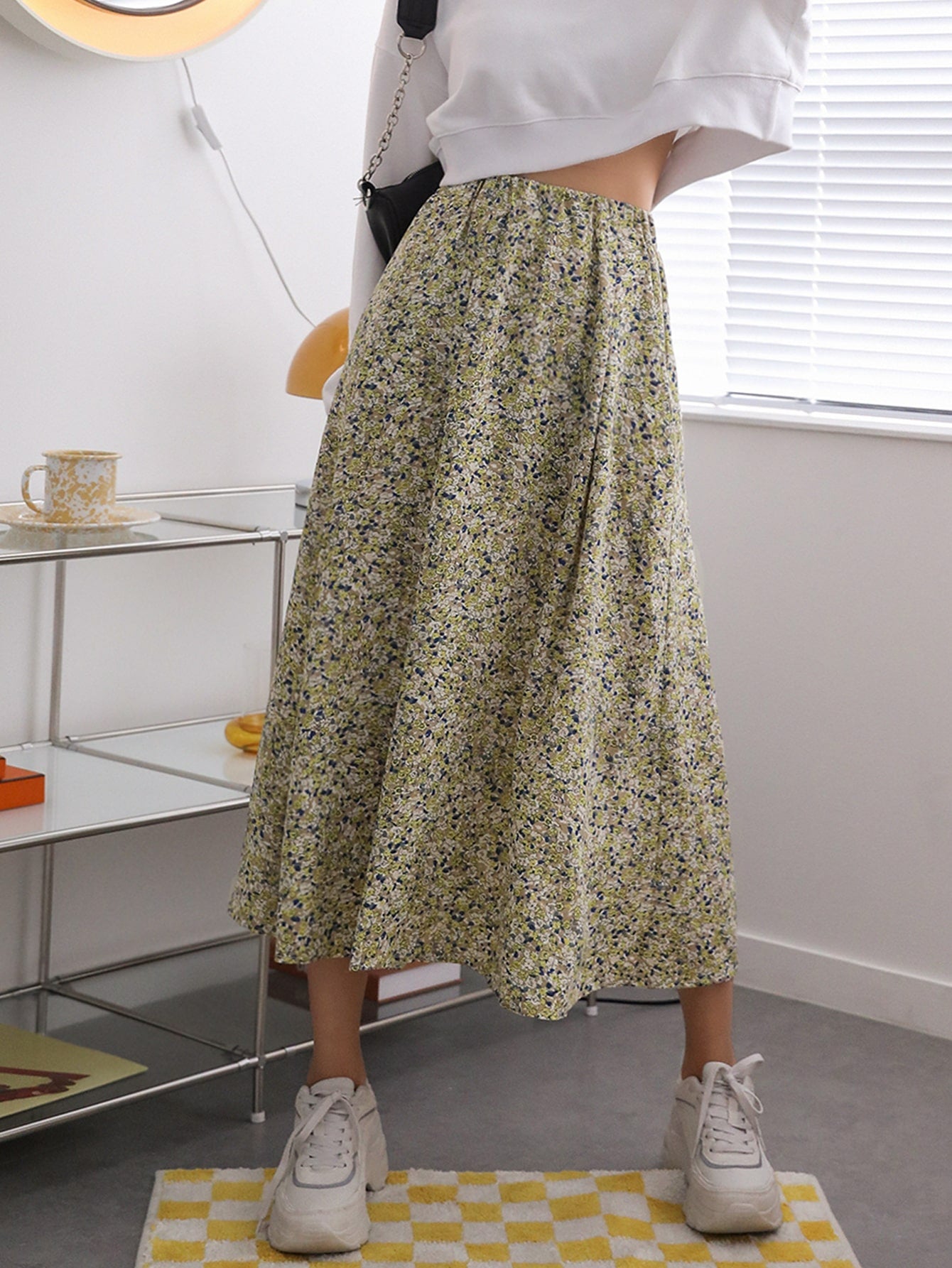 Women Skirts Producer