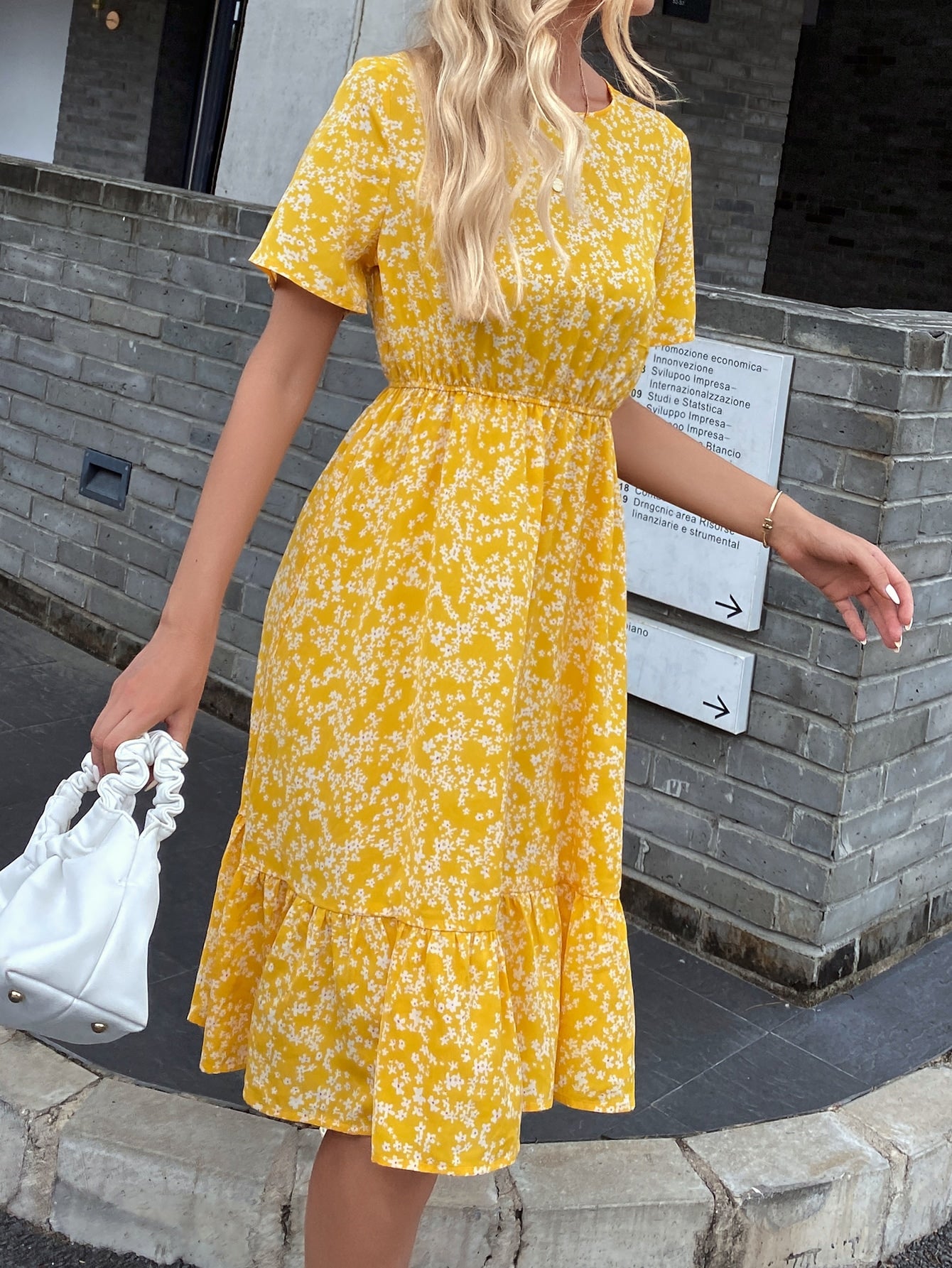Female Clothing Wholesale Suppliers