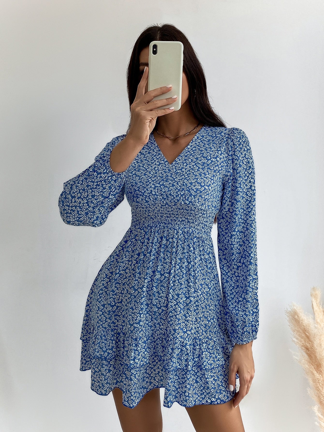 Ladies Suits Suppliers