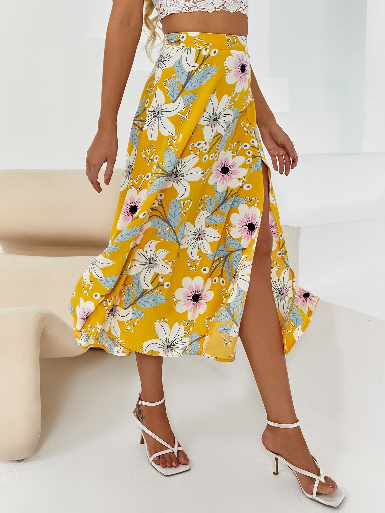 Women Skirts Suppliers