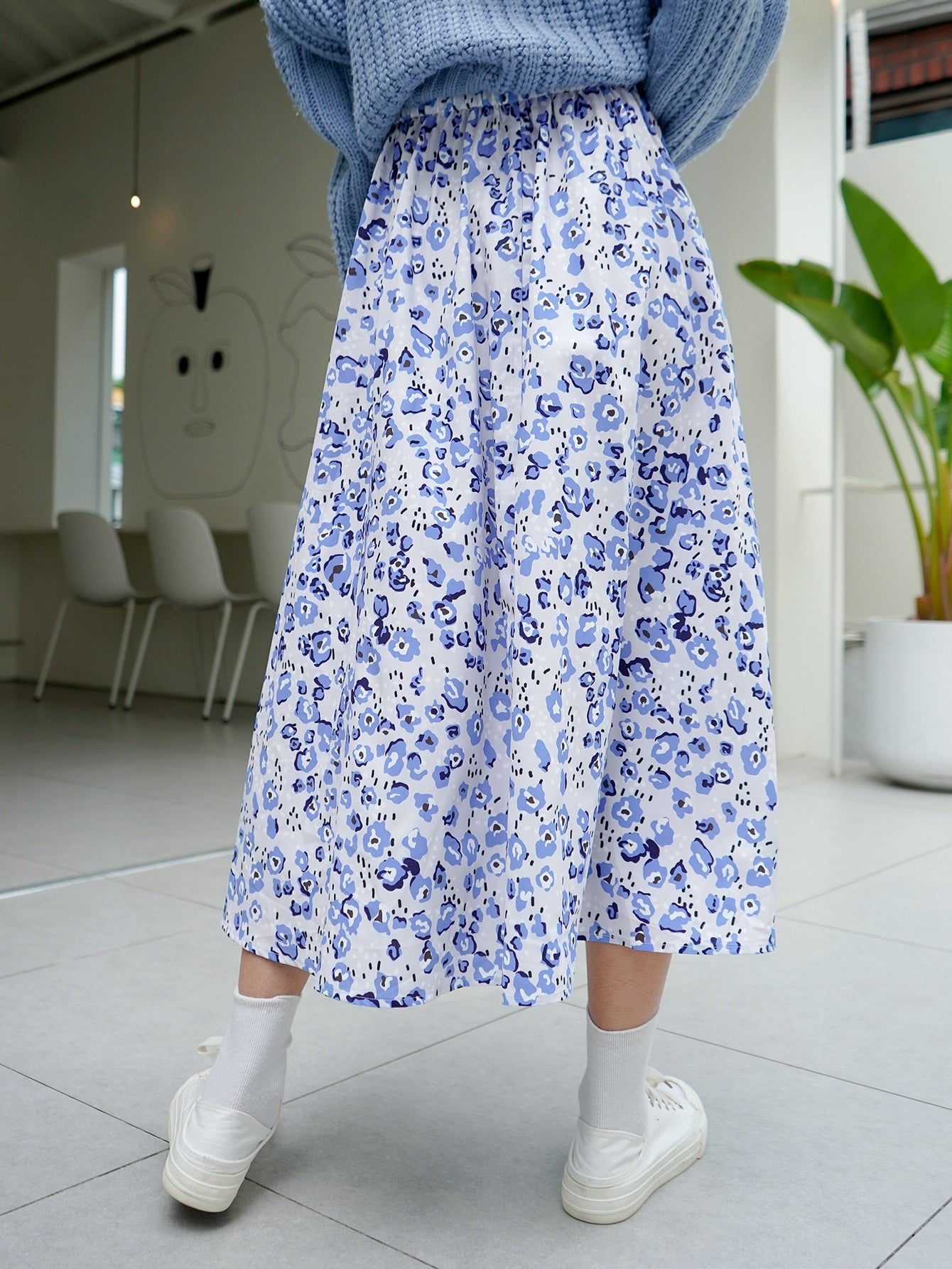 Allover Floral Print A-line Skirt