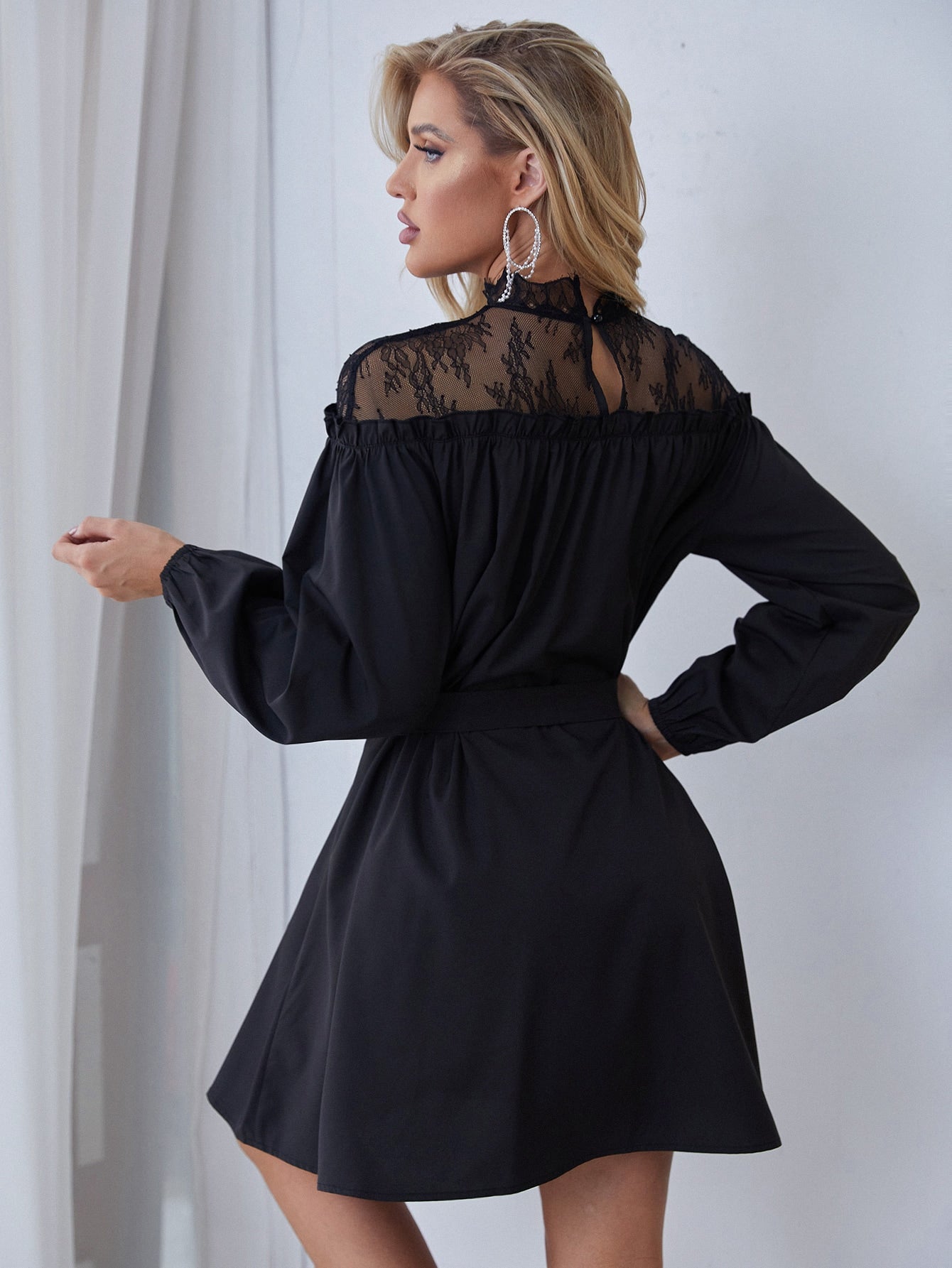 Mock Neck Contrast Lace Frill Trim Belted Lantern Sleeve Dress