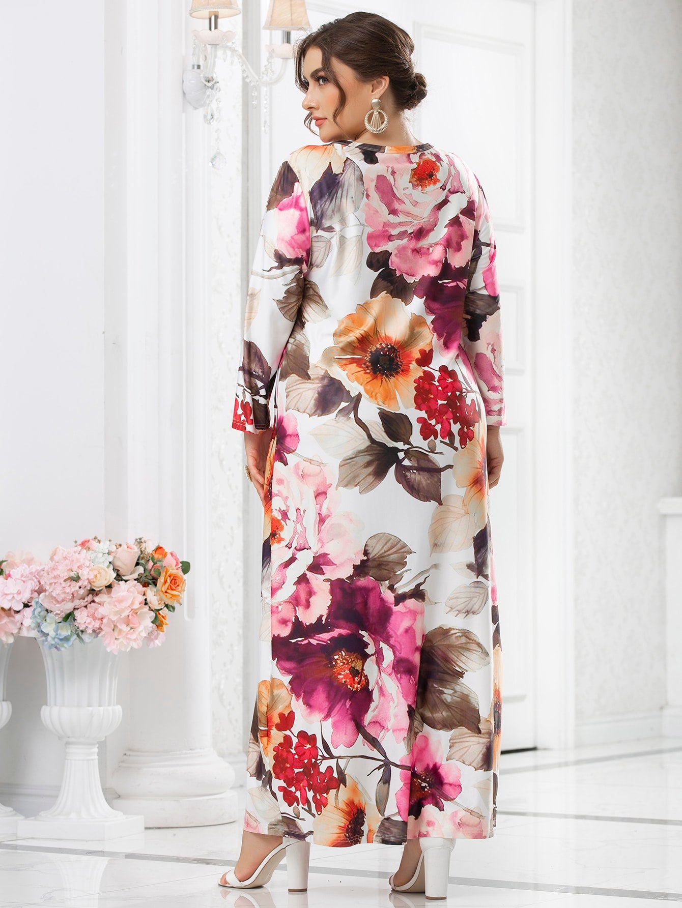 Plus Floral Print Round Neck Maxi Dress
