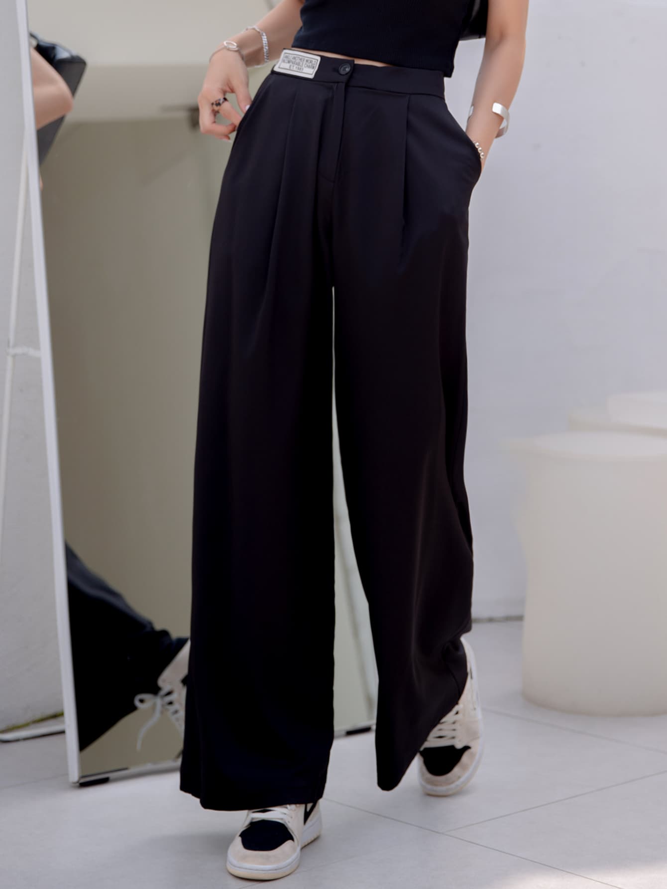 Women Pants Suppliers