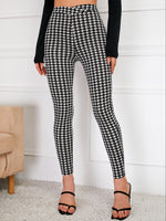 Lisa Hellen Women Clothes Manufacturers