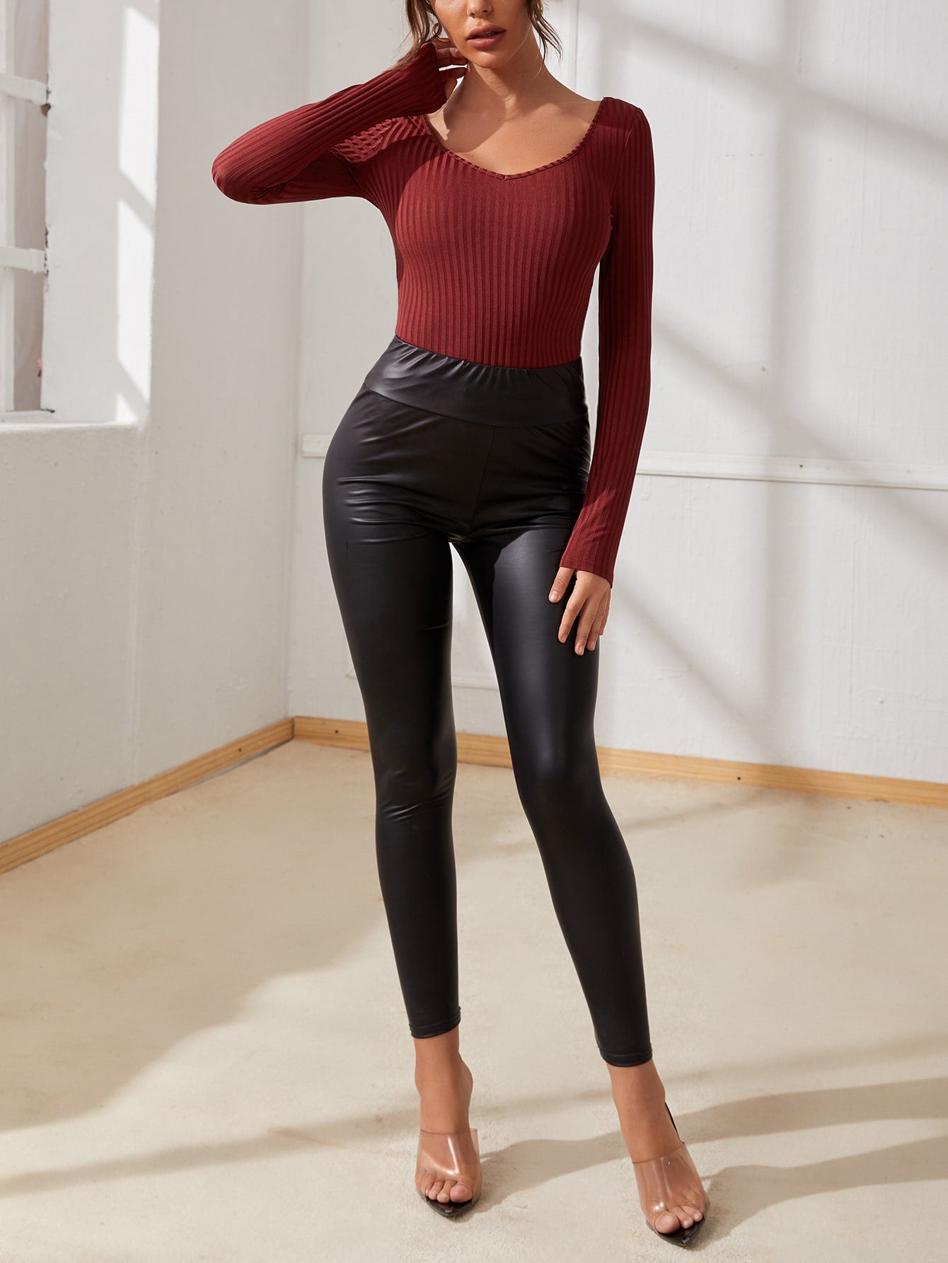 Nicholas Coutts Women Clothing Producers