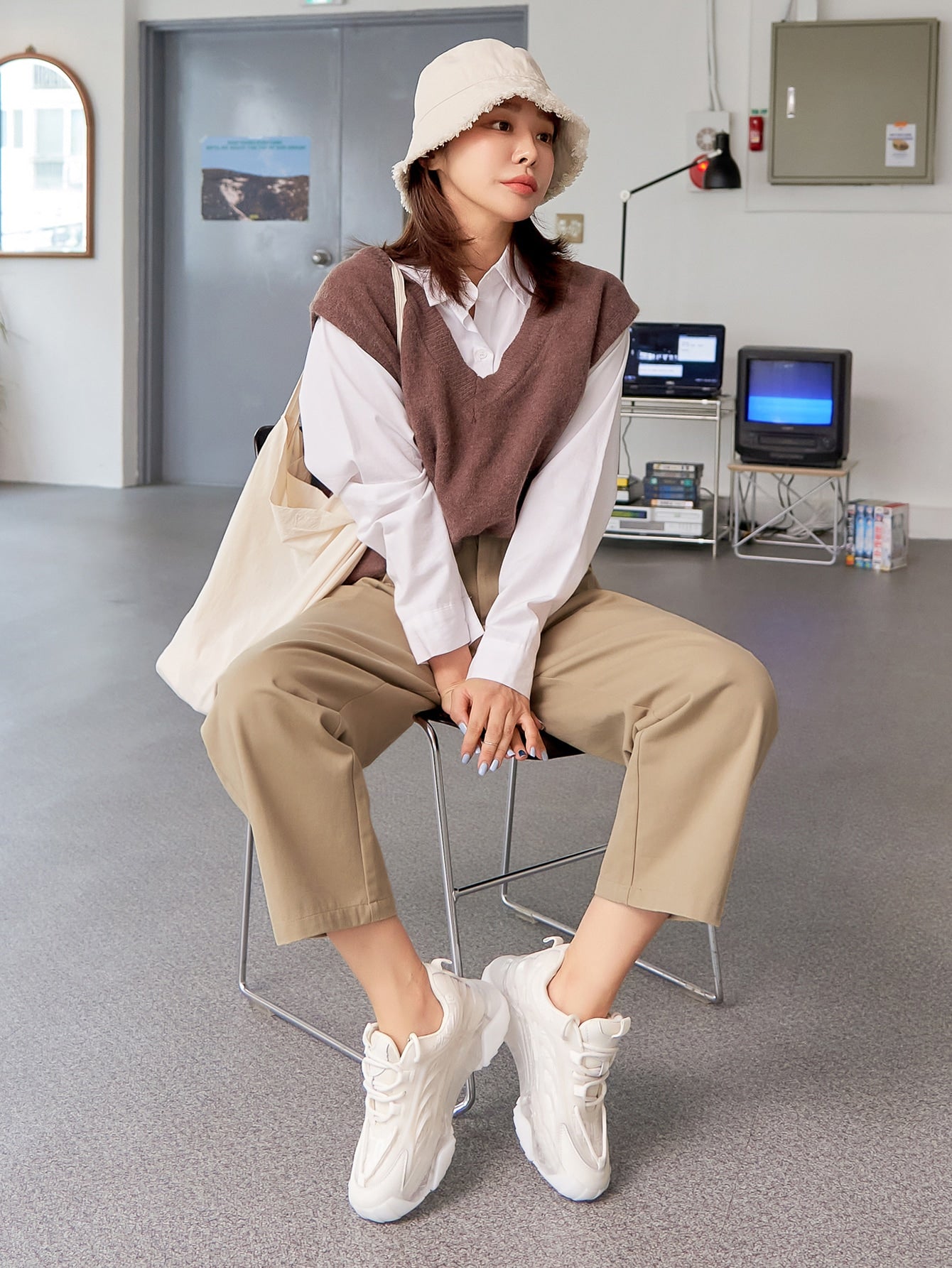 Ladies Suits Suppliers