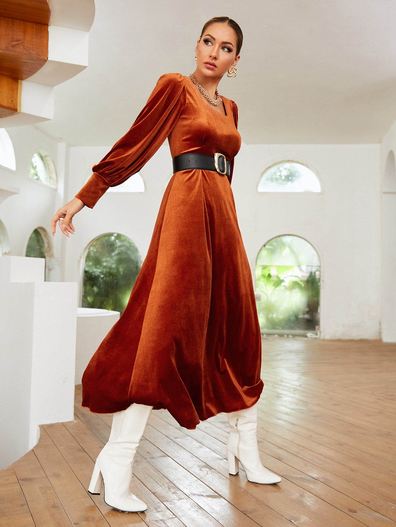 Women Dresses Producer