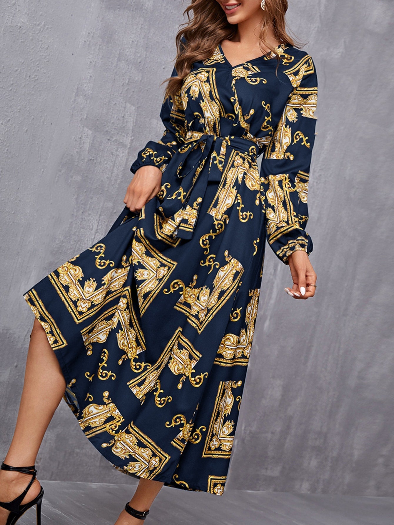 Women Dresses Producer