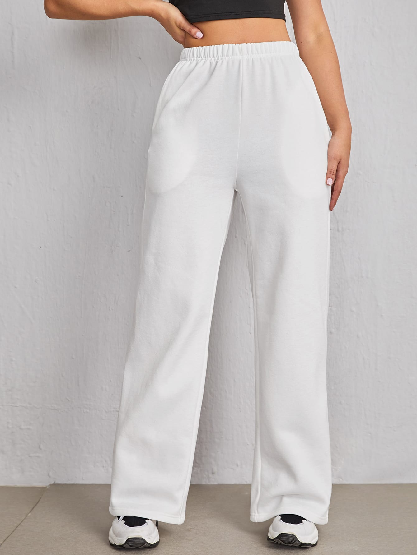 Women Sweatpants Producer