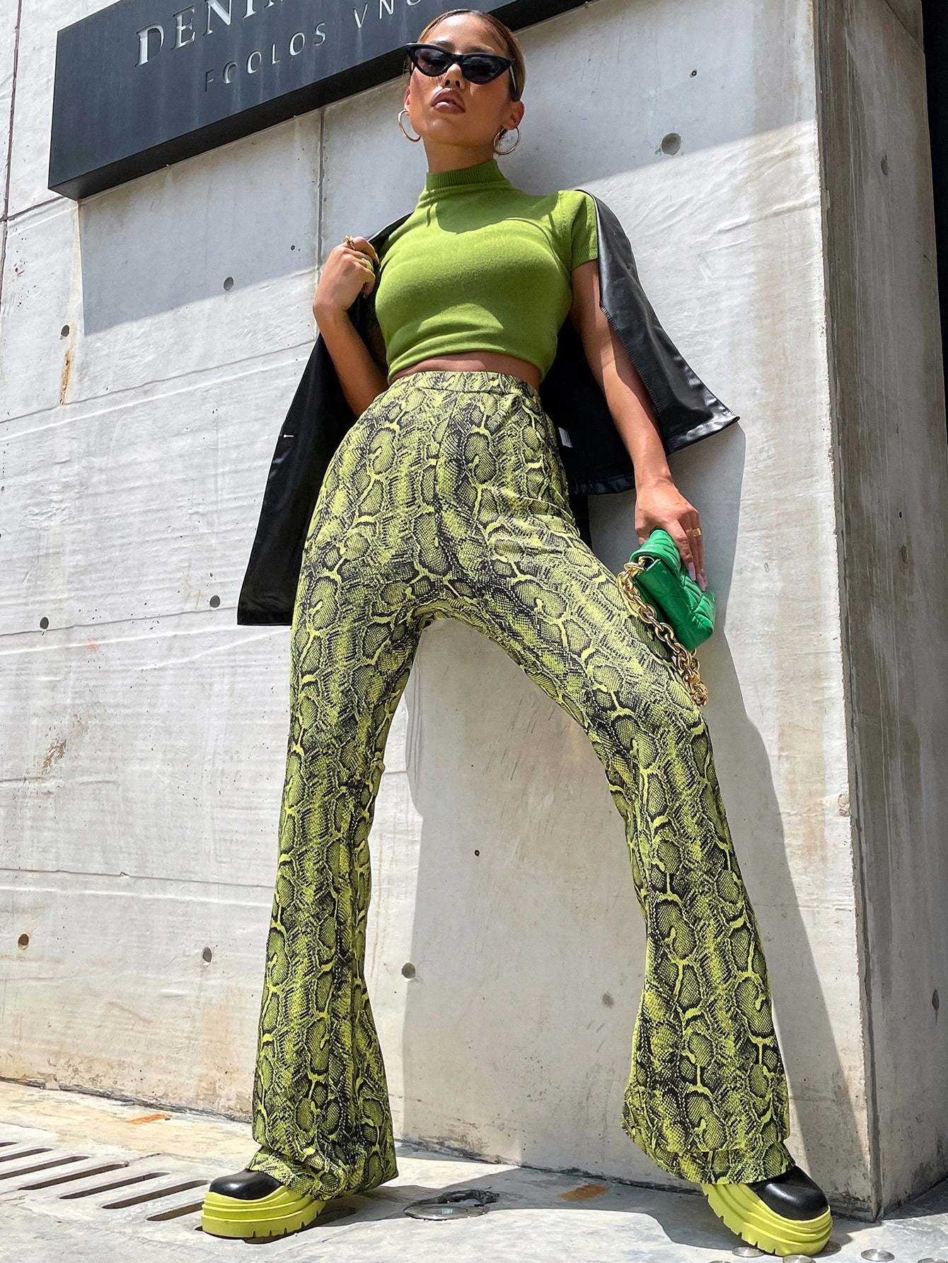 Women's Apparel Manufacturers