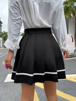 Single Striped Heart Ring Side Pleated Skirt