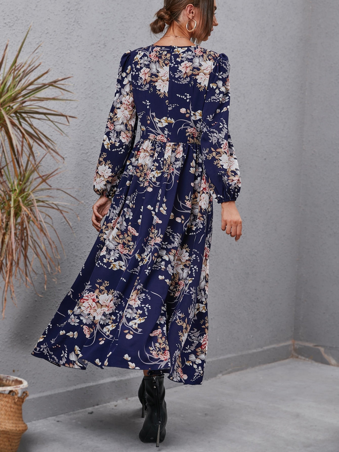 Floral Print Ruched Lantern Sleeve Dress