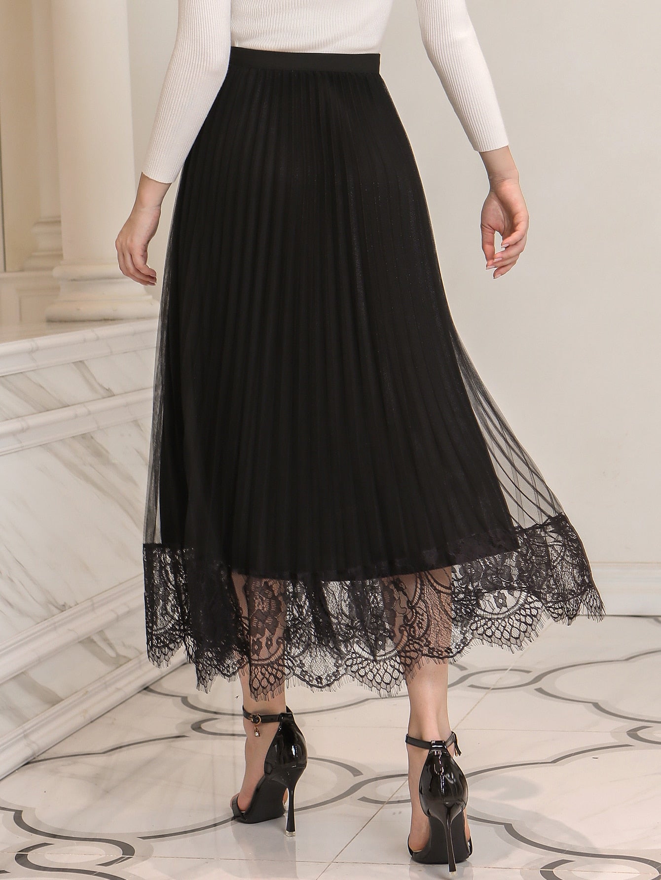 Women Skirts Producer