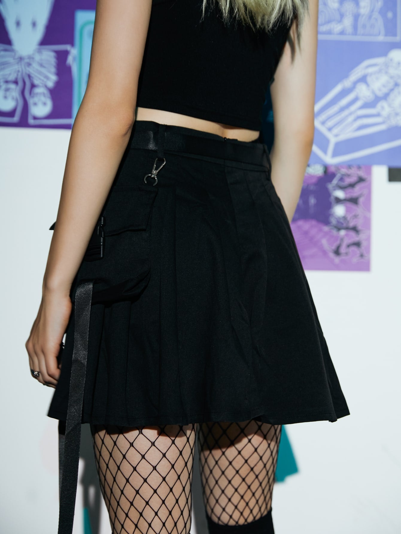 Release-Buckle Pleated Skirt