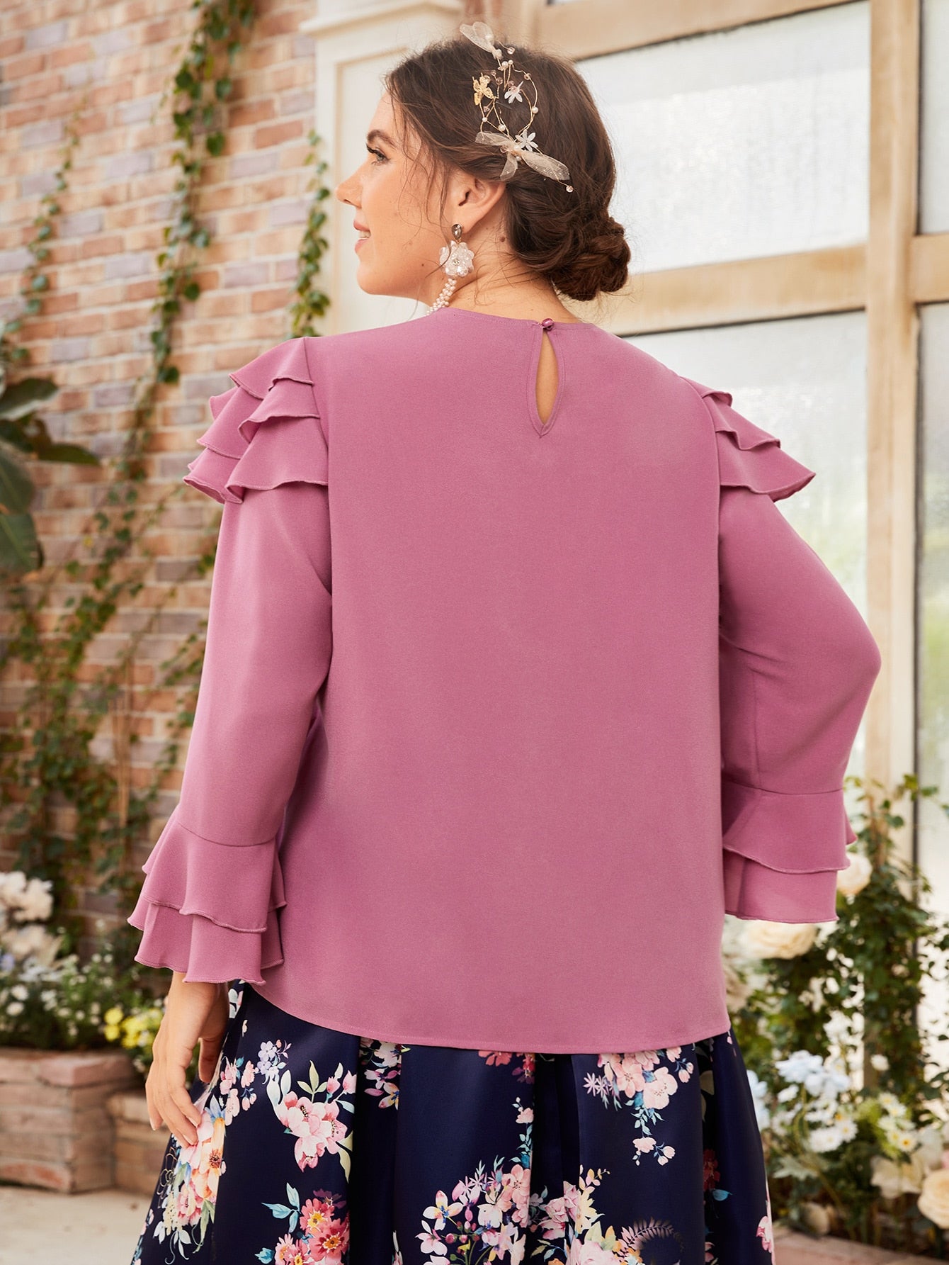 Plus 1pc Layered Ruffle Trim Flounce Sleeve Blouse
