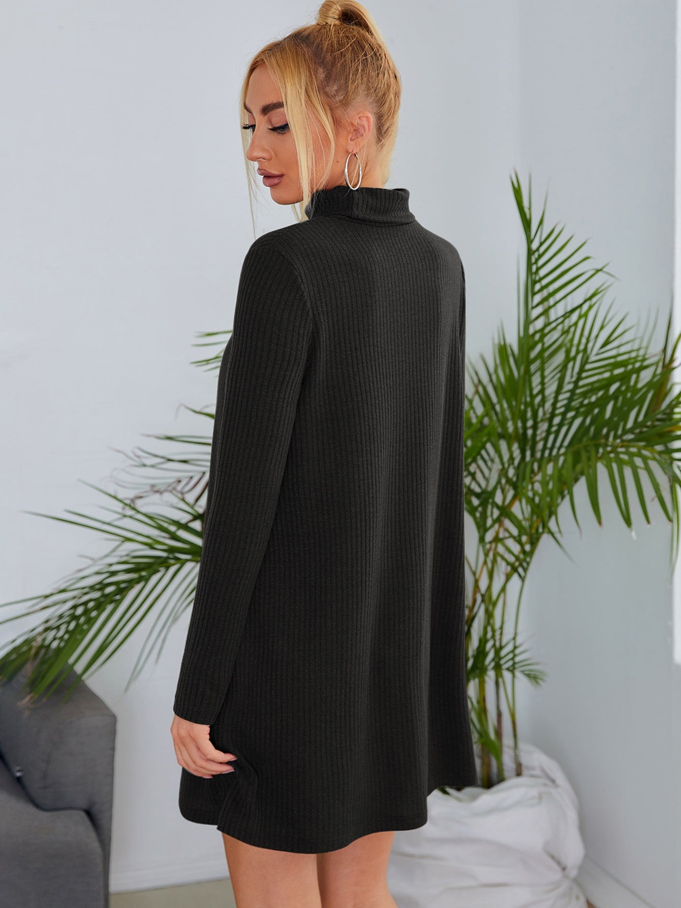 Christie Brown Women Clothes Manufacturers