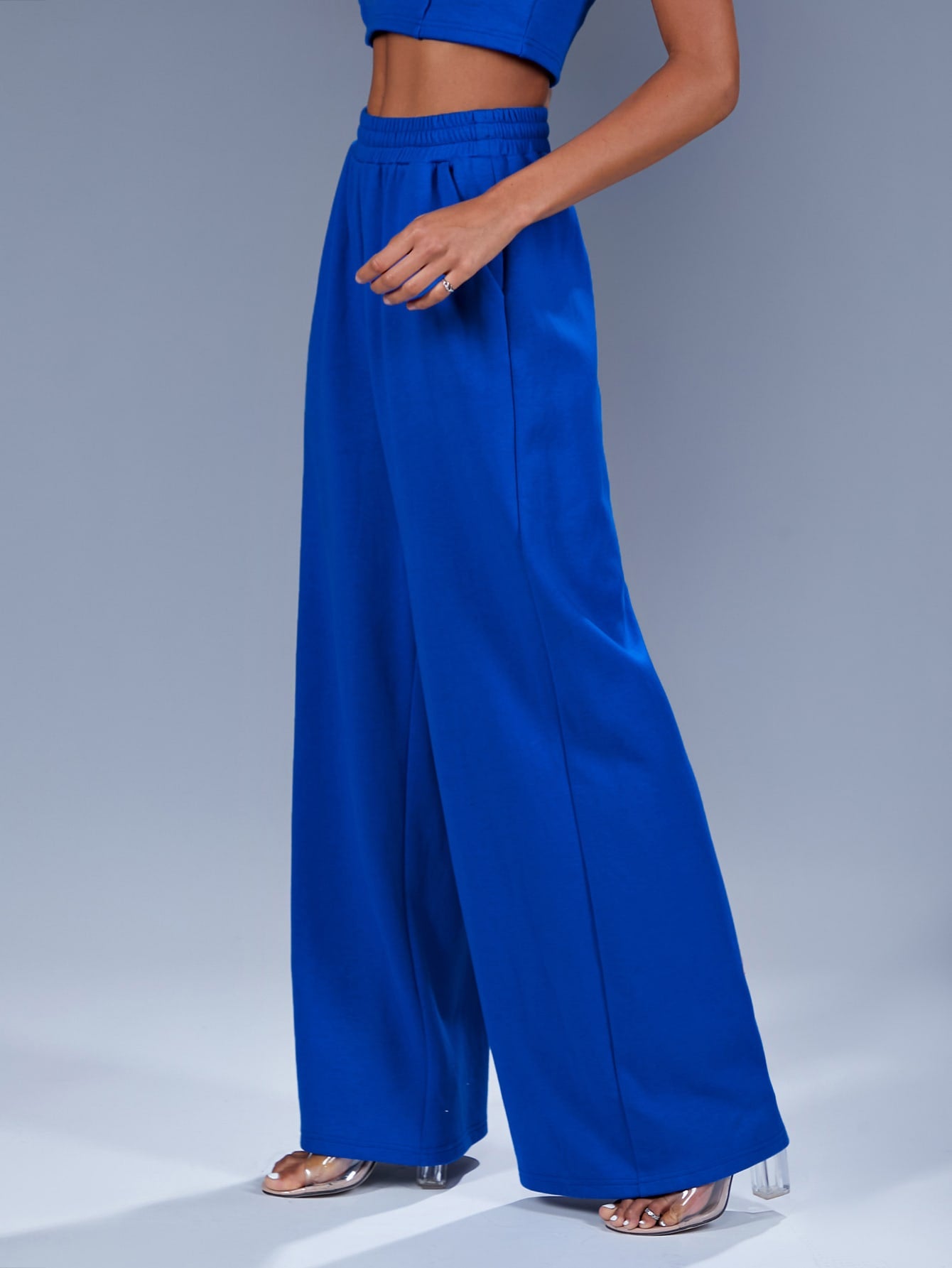 Women Pants Producer