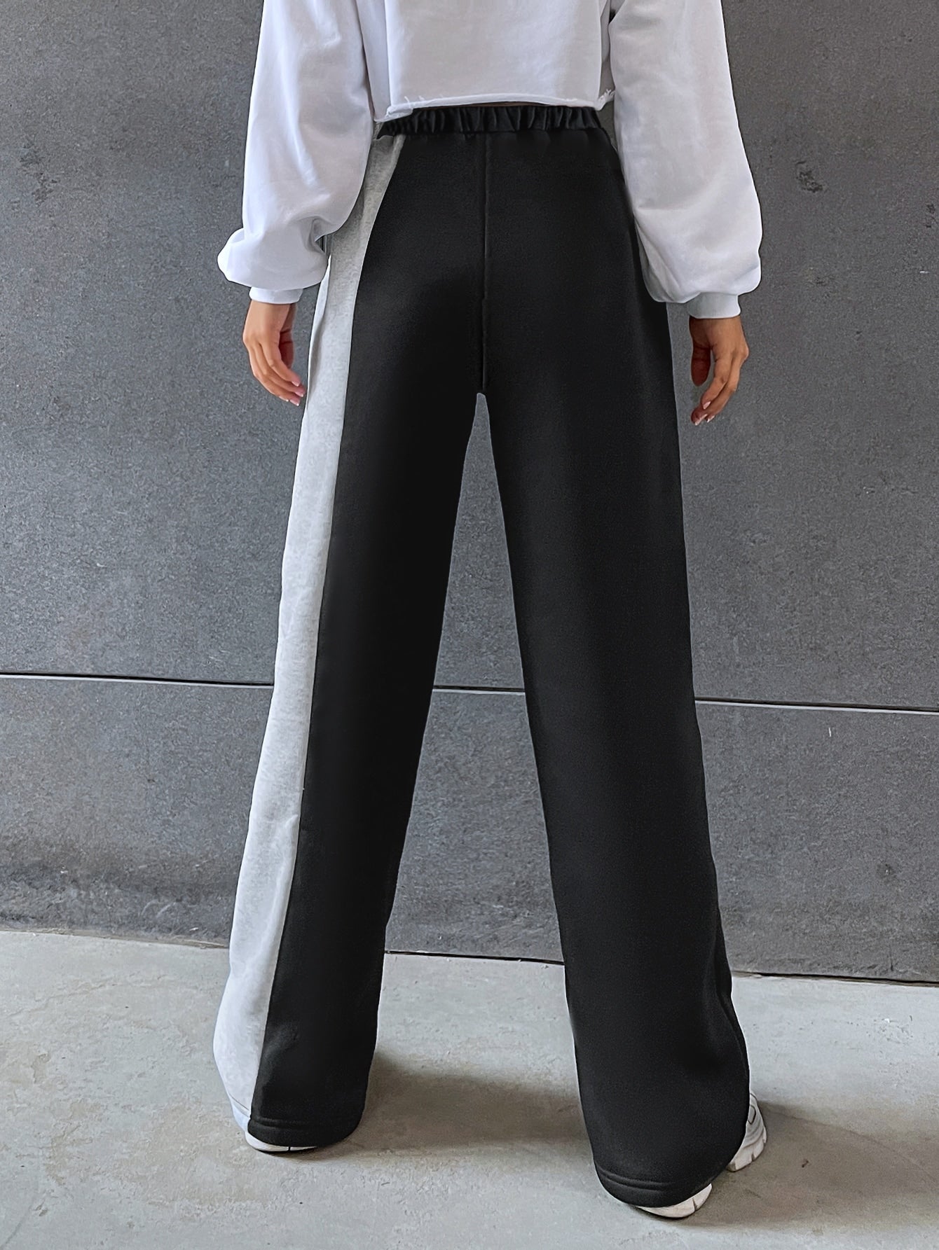 Elastic Waist Two Tone Sweatpants