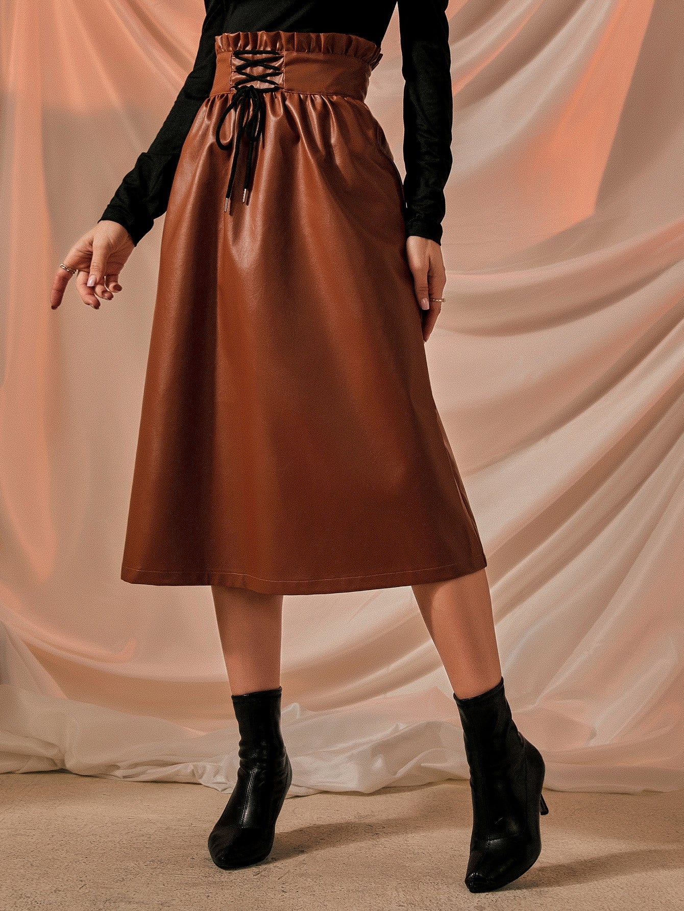 Women Skirts Producer