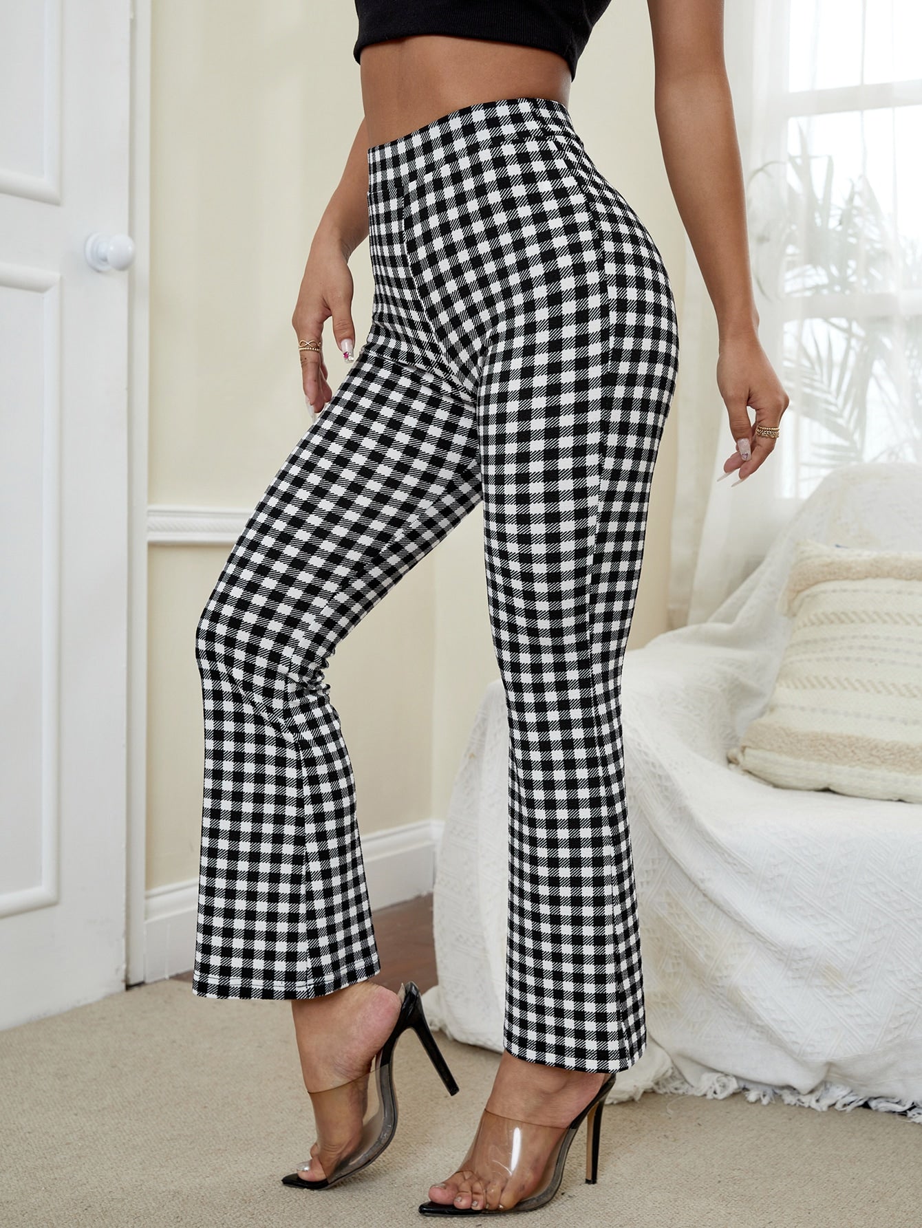 Leigh Schubert Women Clothes Factories